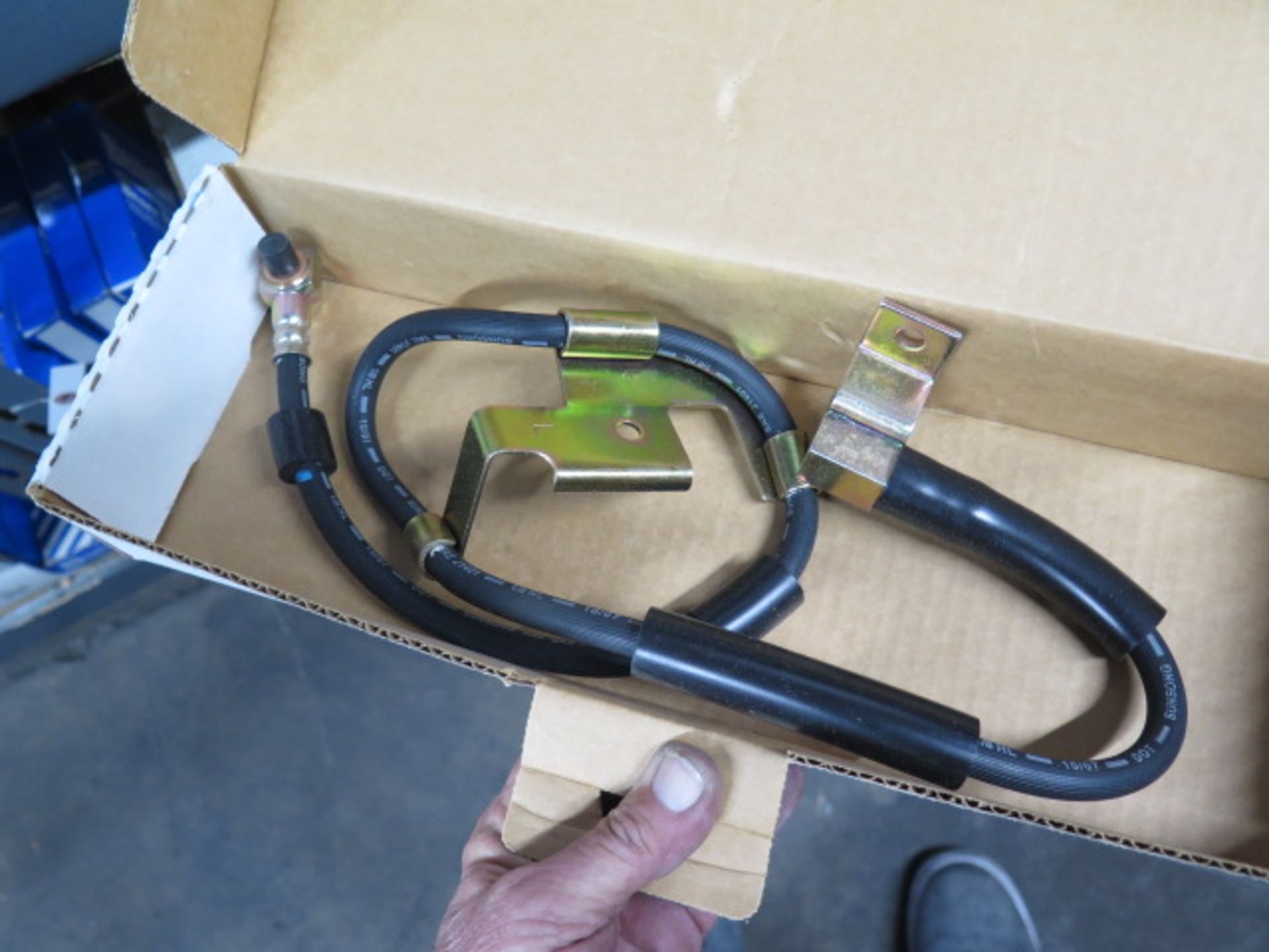 Bendix Brake Hoses (72 - Check PICs for Part Numbers) (SOLD AS-IS - NO WARRANTY) - Image 3 of 12