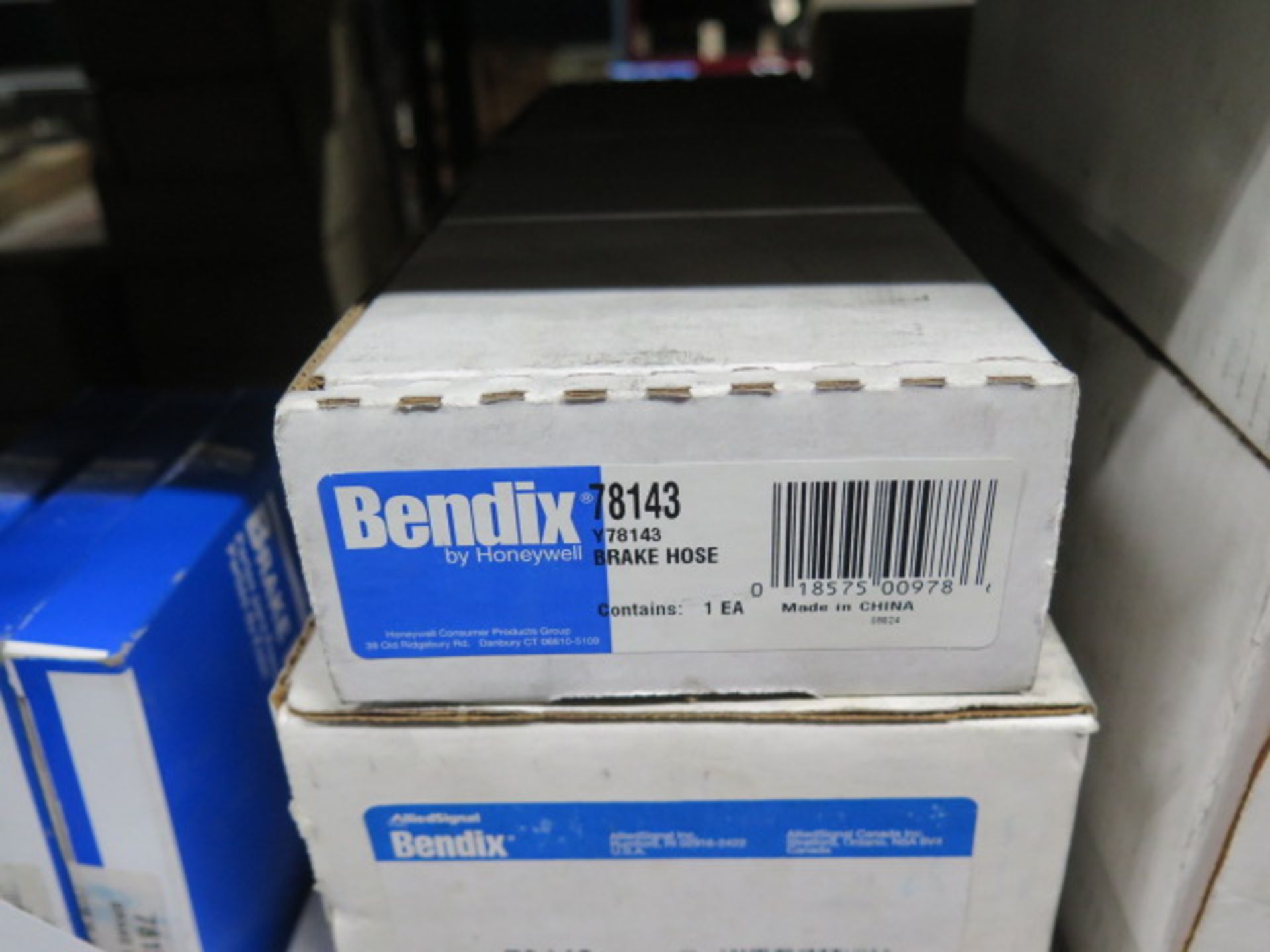 Bendix Brake Hoses (72 - Check PICs for Part Numbers) (SOLD AS-IS - NO WARRANTY) - Image 2 of 12