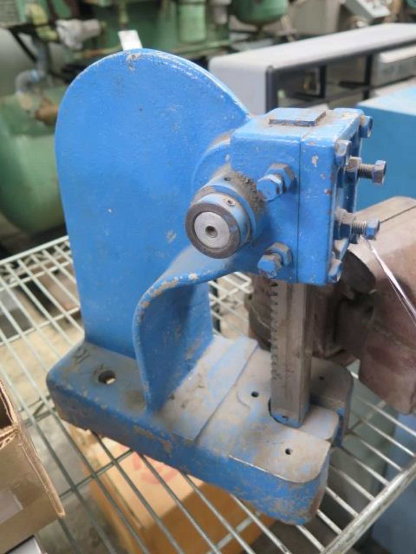 4" Bench Vise and Arbor Press (SOLD AS-IS - NO WARRANTY) - Image 4 of 4