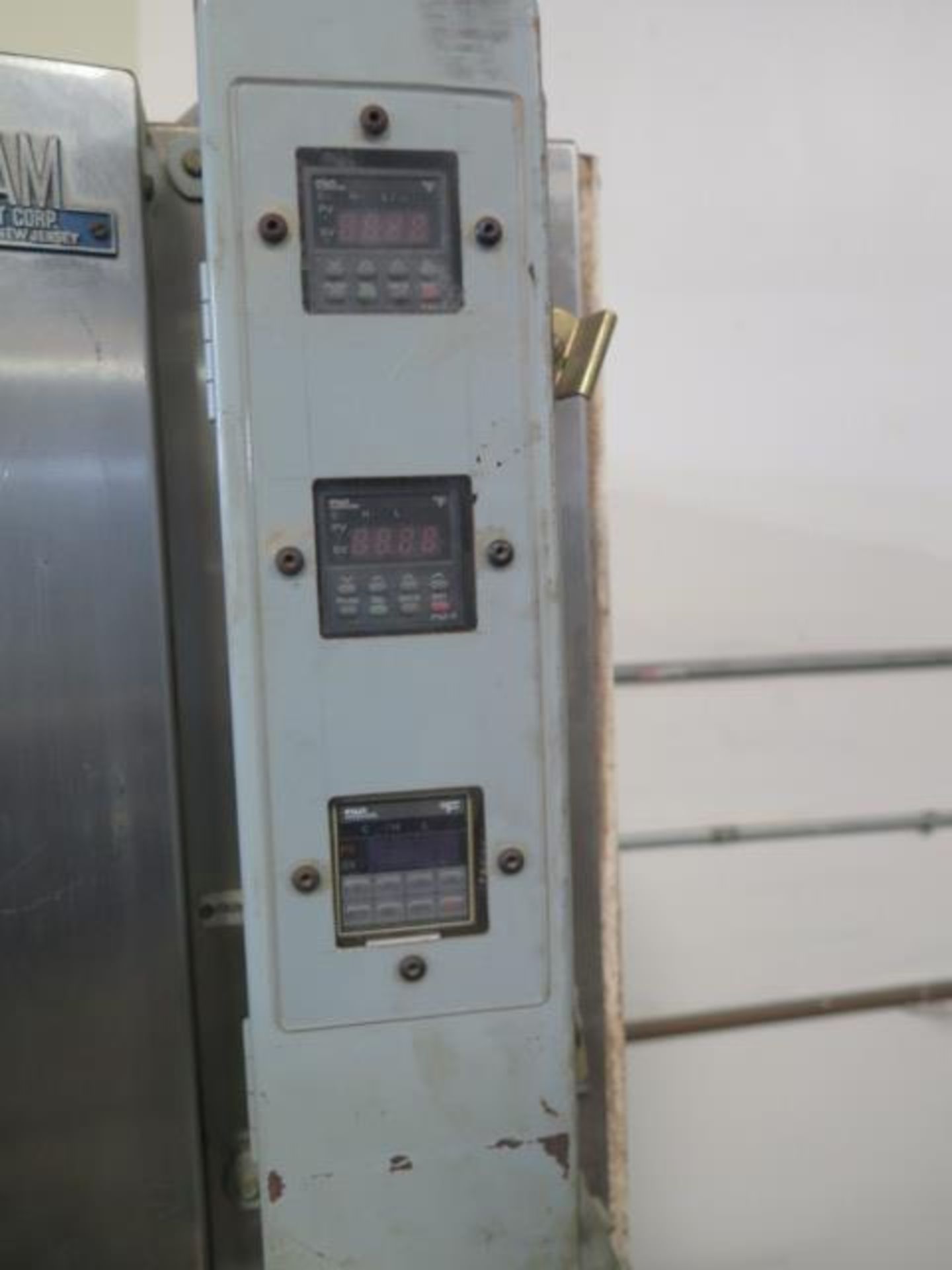 Adam 3 Tier Pizza Oven w/ Digital Control (SOLD AS-IS - NO WARRANTY) - Image 3 of 4