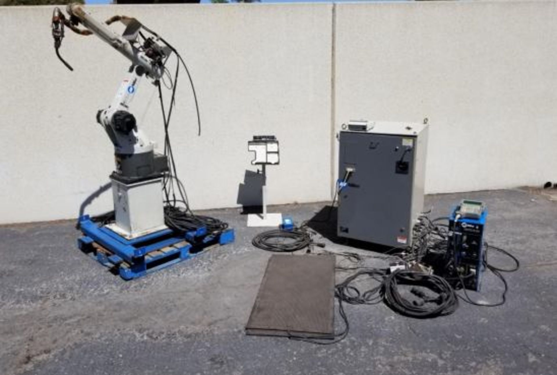 Miller 5-Axis CNC Robotic Welding System w/ Miller Control Package, SOLD AS IS AND NO WARRANTY