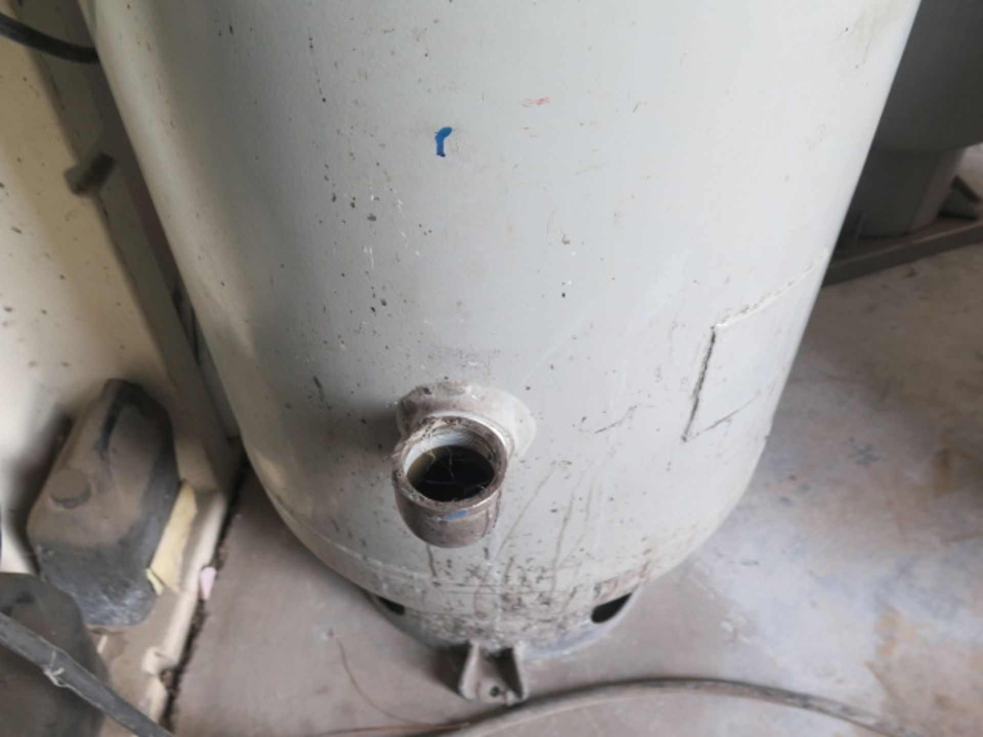 120 Gallon Receiver Air Tank (SOLD AS-IS - NO WARRANTY) - Image 5 of 6