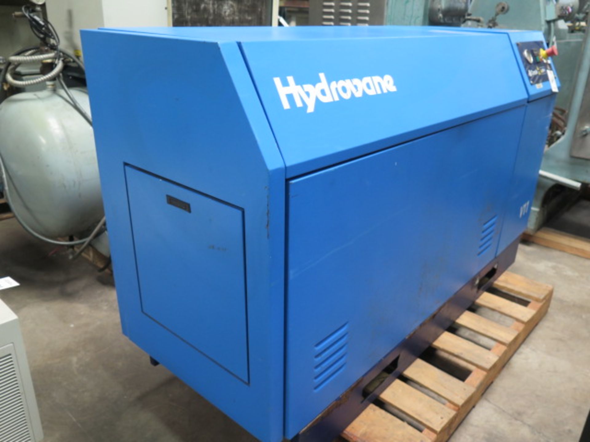 CompAir Hydrovane VII mdl. 711-PSAS08 Rotary Vane Air Compressor s/n 711-004220 (SOLD AS-IS - NO - Image 2 of 5