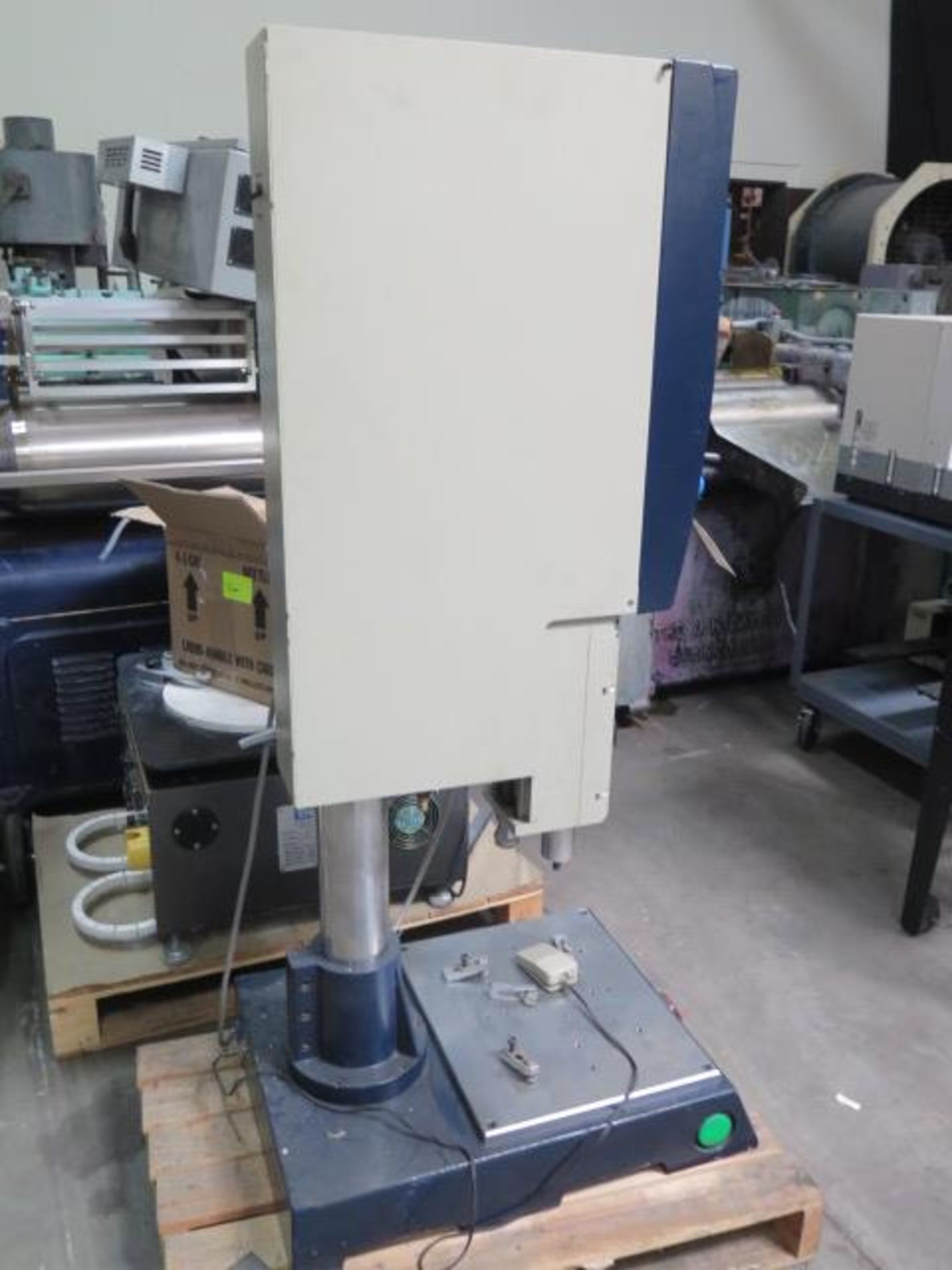 Forward Sonic Technologies Ultrasonic Welder w/ 14 ½” x 17 ¾” Base (SOLD AS-IS - NO WARRANTY) - Image 3 of 7