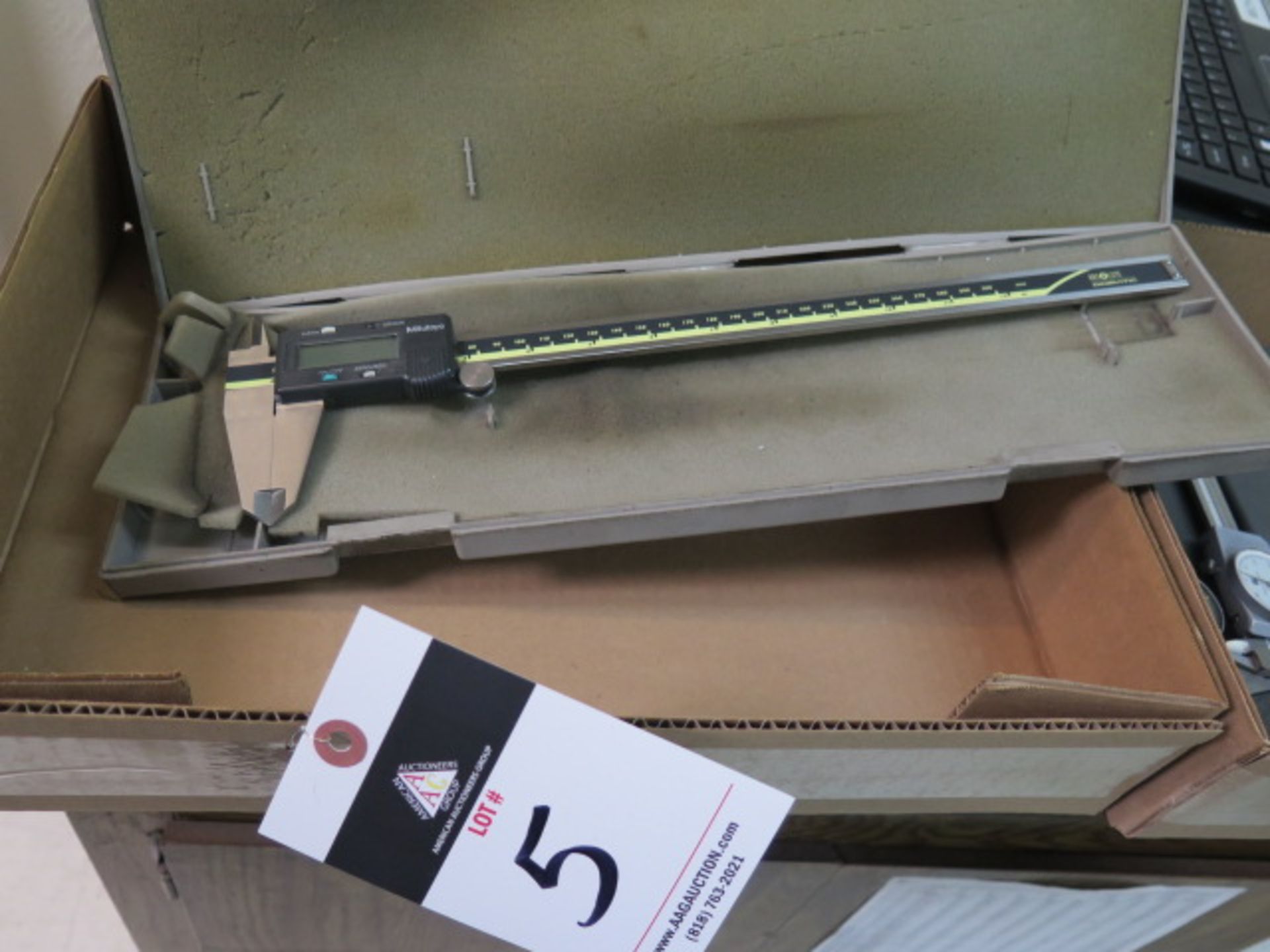 Mitutoyo 12" Digital Caliper (SOLD AS-IS - NO WARRANTY)