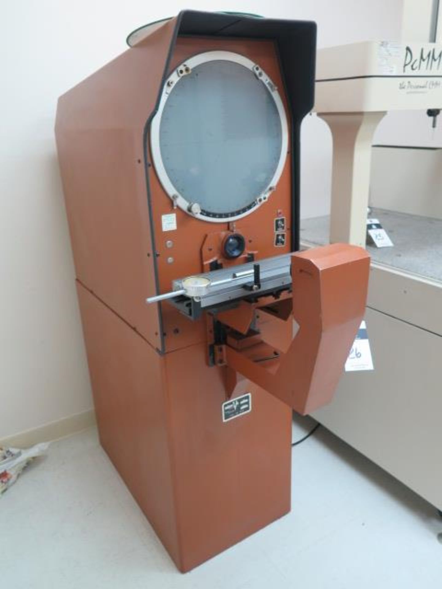 MicroVu mdl. M14 14" Floor Model Optical Comparator s/n 3047 w/ Profile Illumination, SOLD AS IS - Image 2 of 7