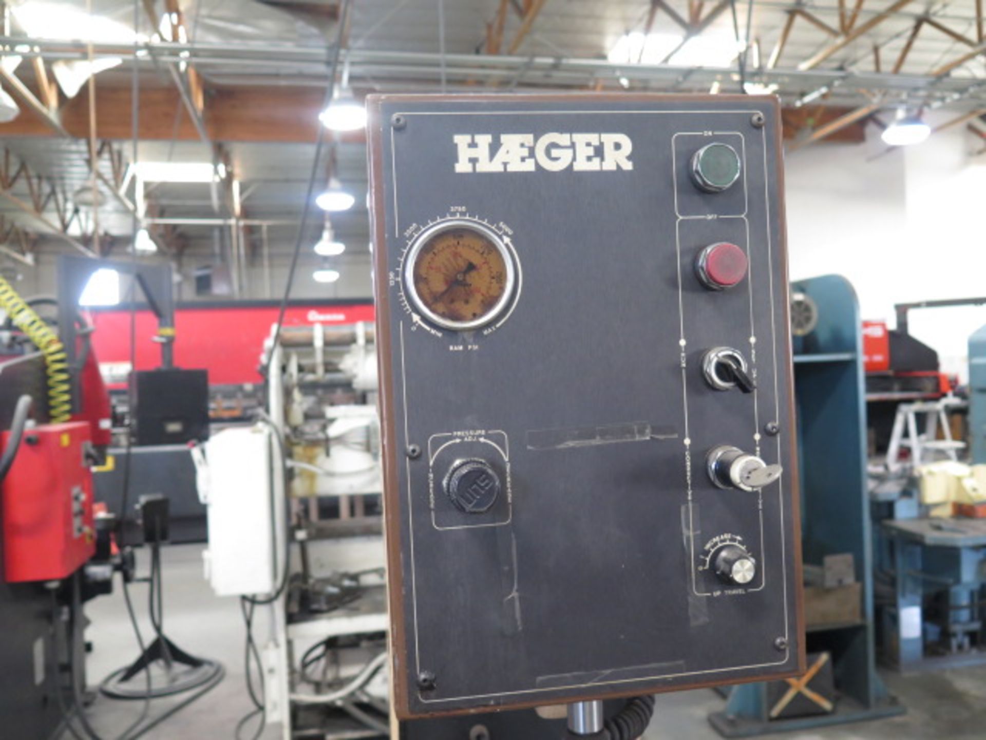 Haeger HP2.5A 2.5 Ton Hardware Insertion Press s/n 182 w/ 12” Throat (SOLD AS-IS - NO WARRANTY) - Image 4 of 6