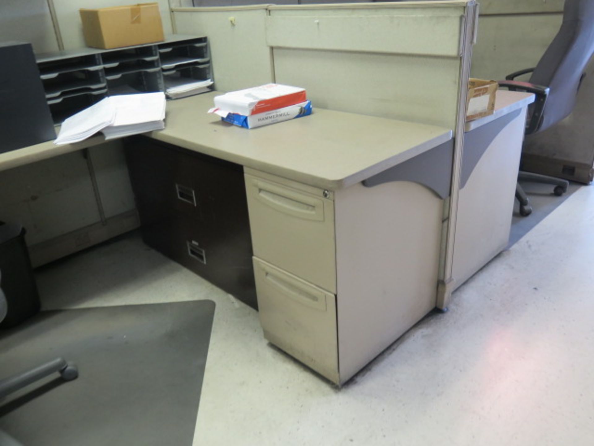 Office Cubicles (SOLD AS-IS - NO WARRANTY) - Image 2 of 4