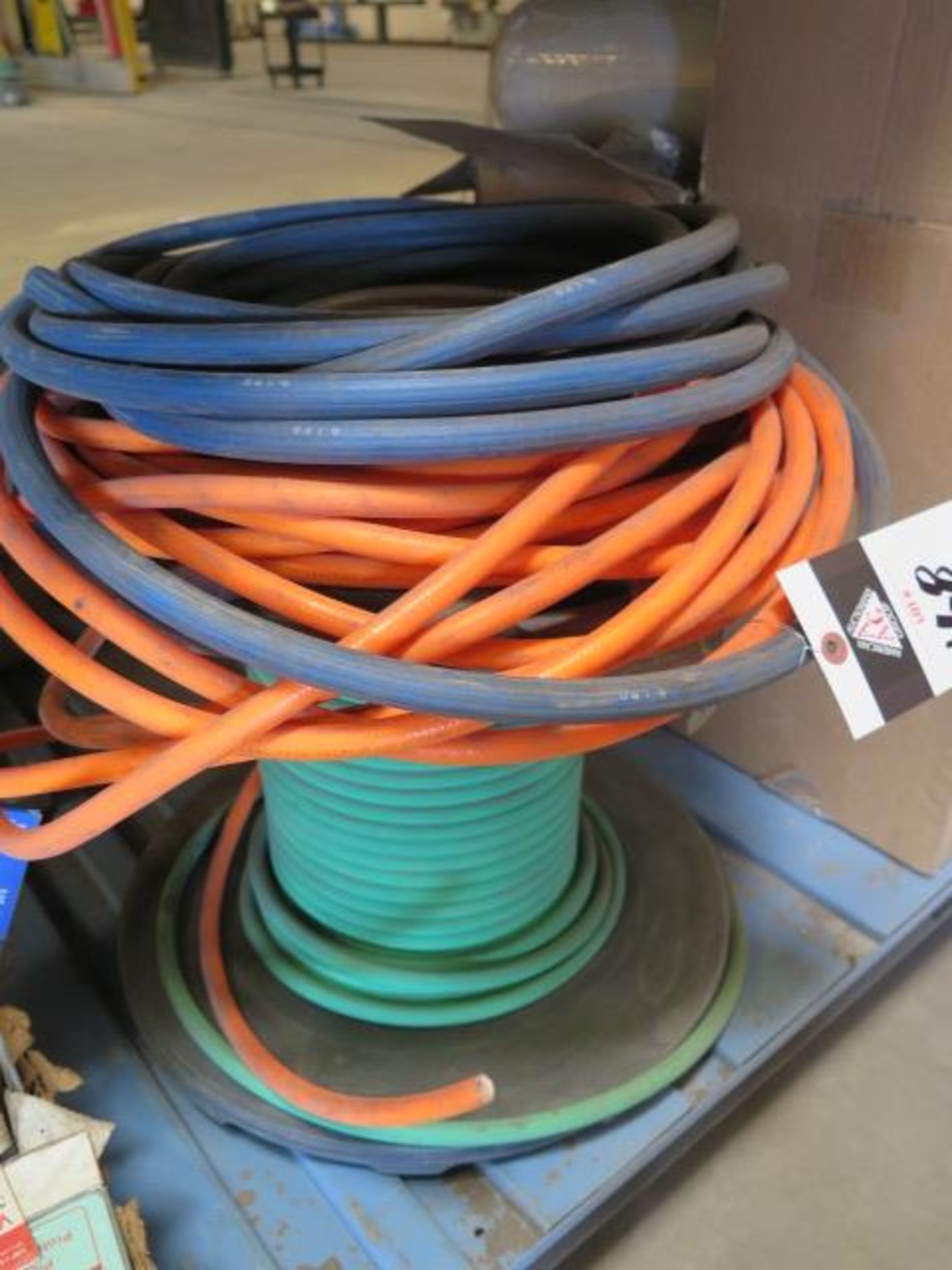 Hose (SOLD AS-IS - NO WATRRANTY) - Image 2 of 2