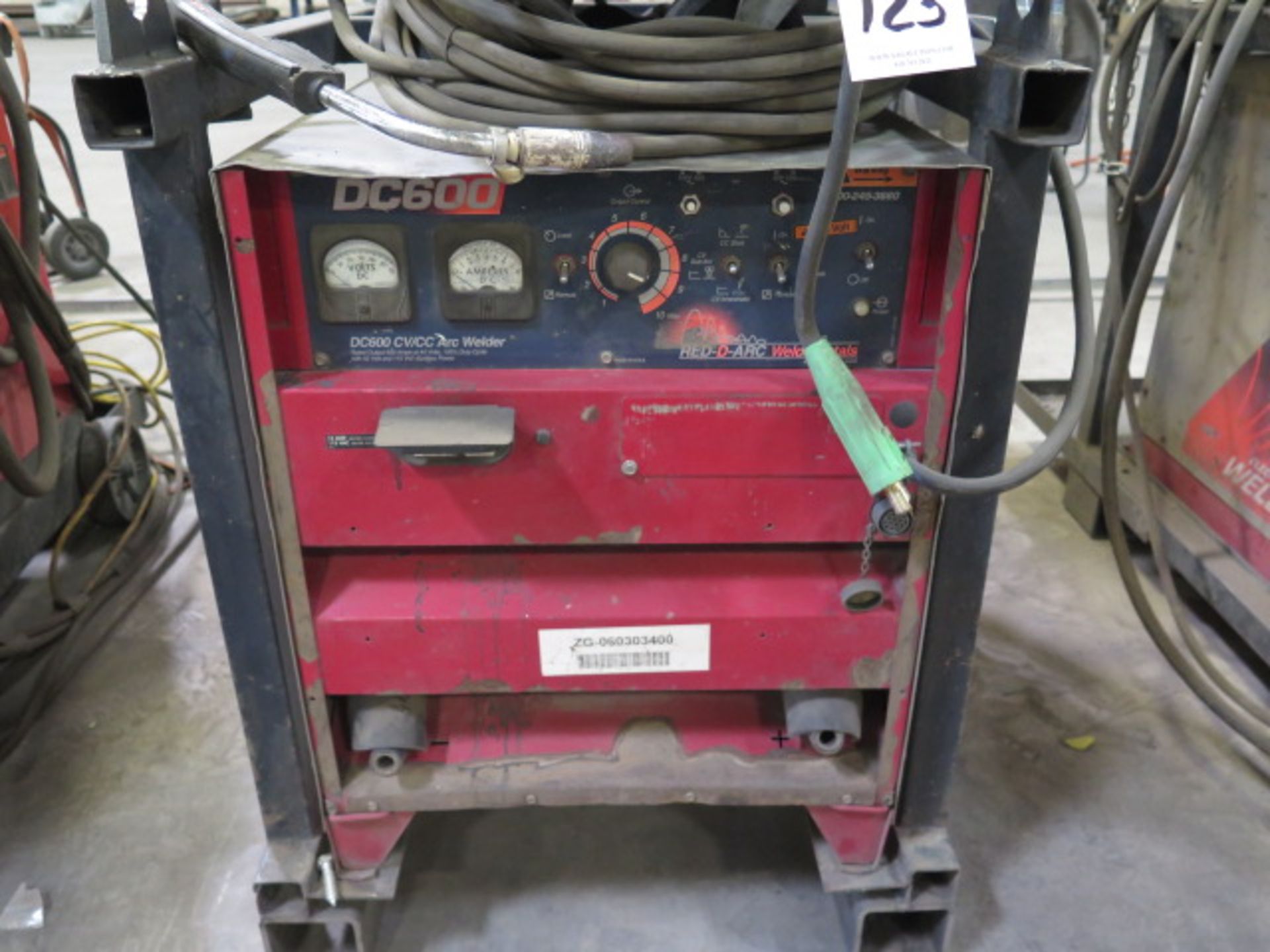 Lincoln DC-600 CV/CC Arc Welding Power Source s/n U1060343400 w/ Lincoln LN-8 Wire Feeder SOLD AS IS - Image 4 of 8