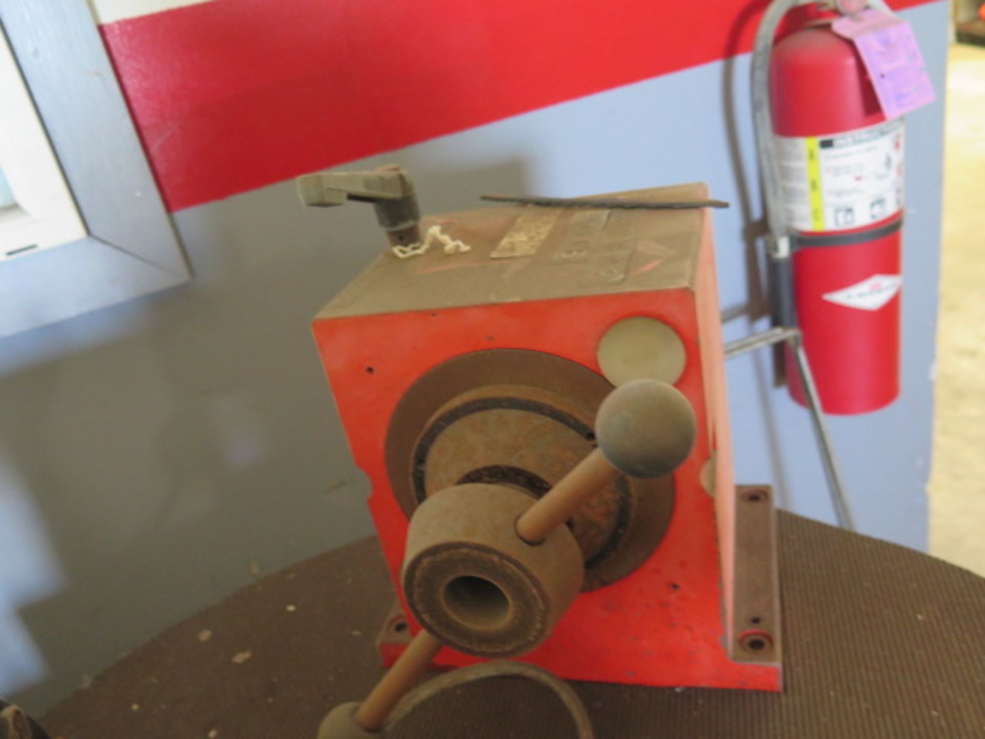 Messma-Kelch “Mini V” Tool Presetter w/ Messma Dig Controls, 40-Taper and 50-Taper, SOLD AS IS - Image 7 of 12