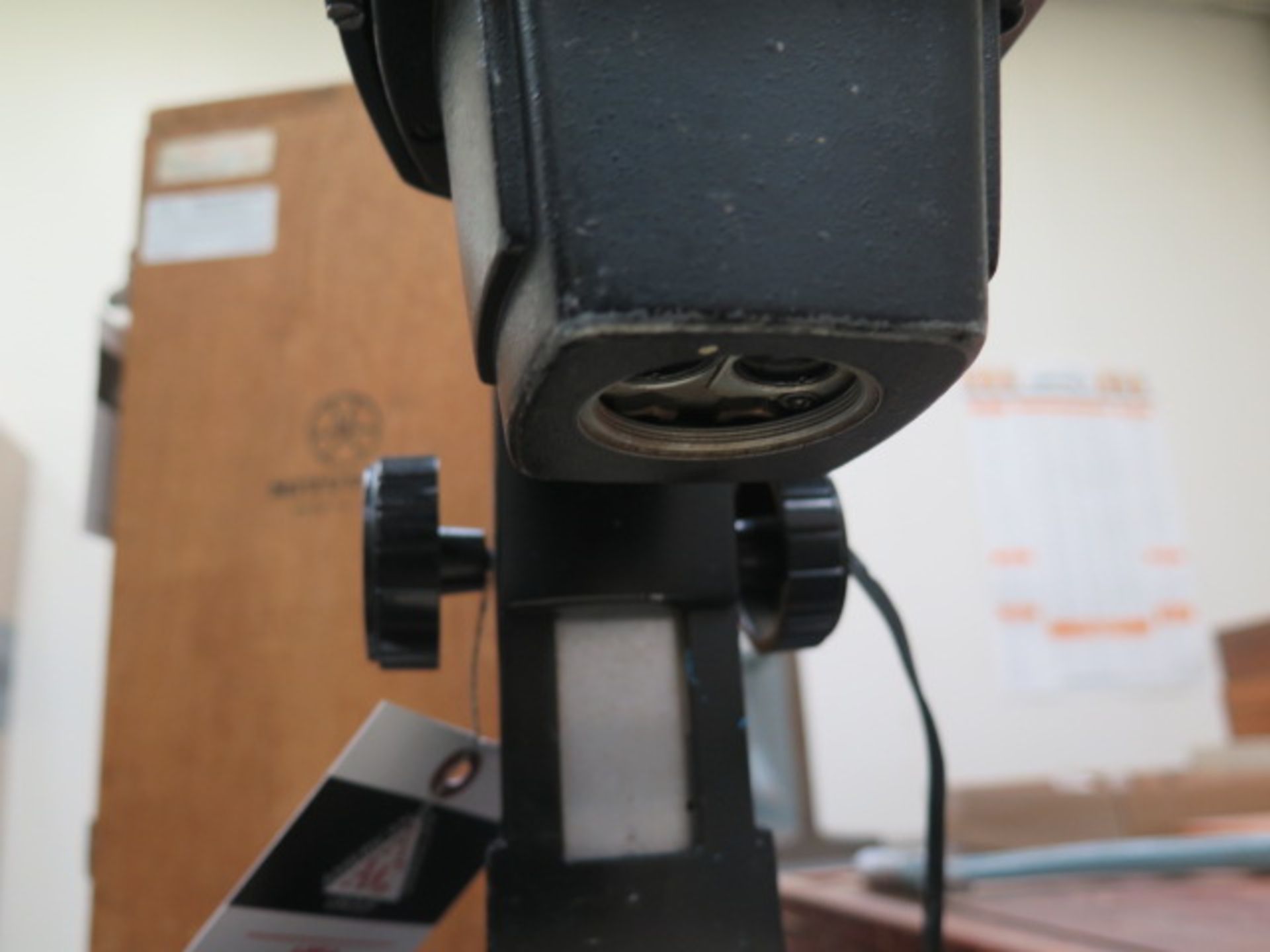 Bausch & Lomb Stereo Microscope w/ Light Source (SOLD AS-IS - NO WARRANTY) - Image 4 of 6