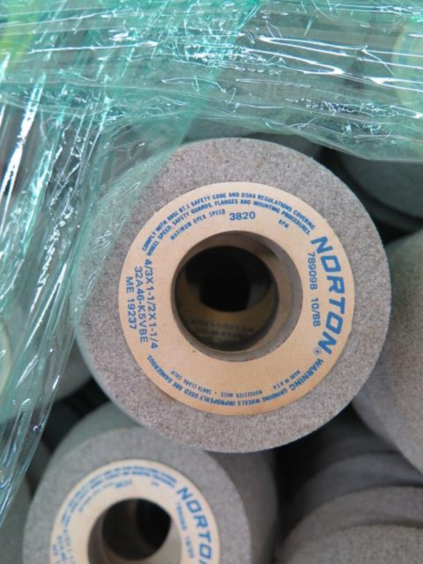 Grinding Wheels (SOLD AS-IS - NO WARRANTY) - Image 5 of 8