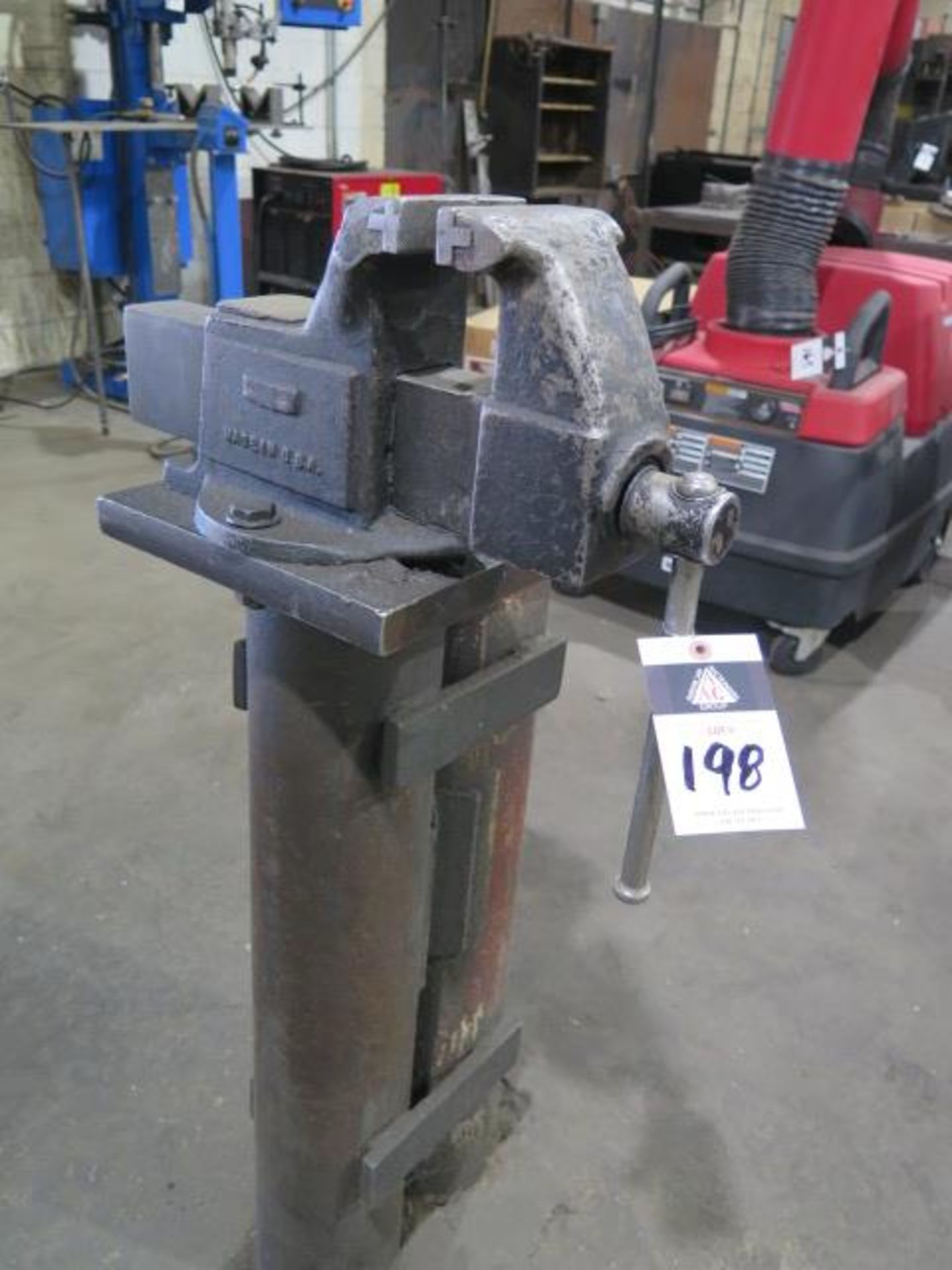 5" Bench Vise (SOLD AS-IS - NO WARRANTY)
