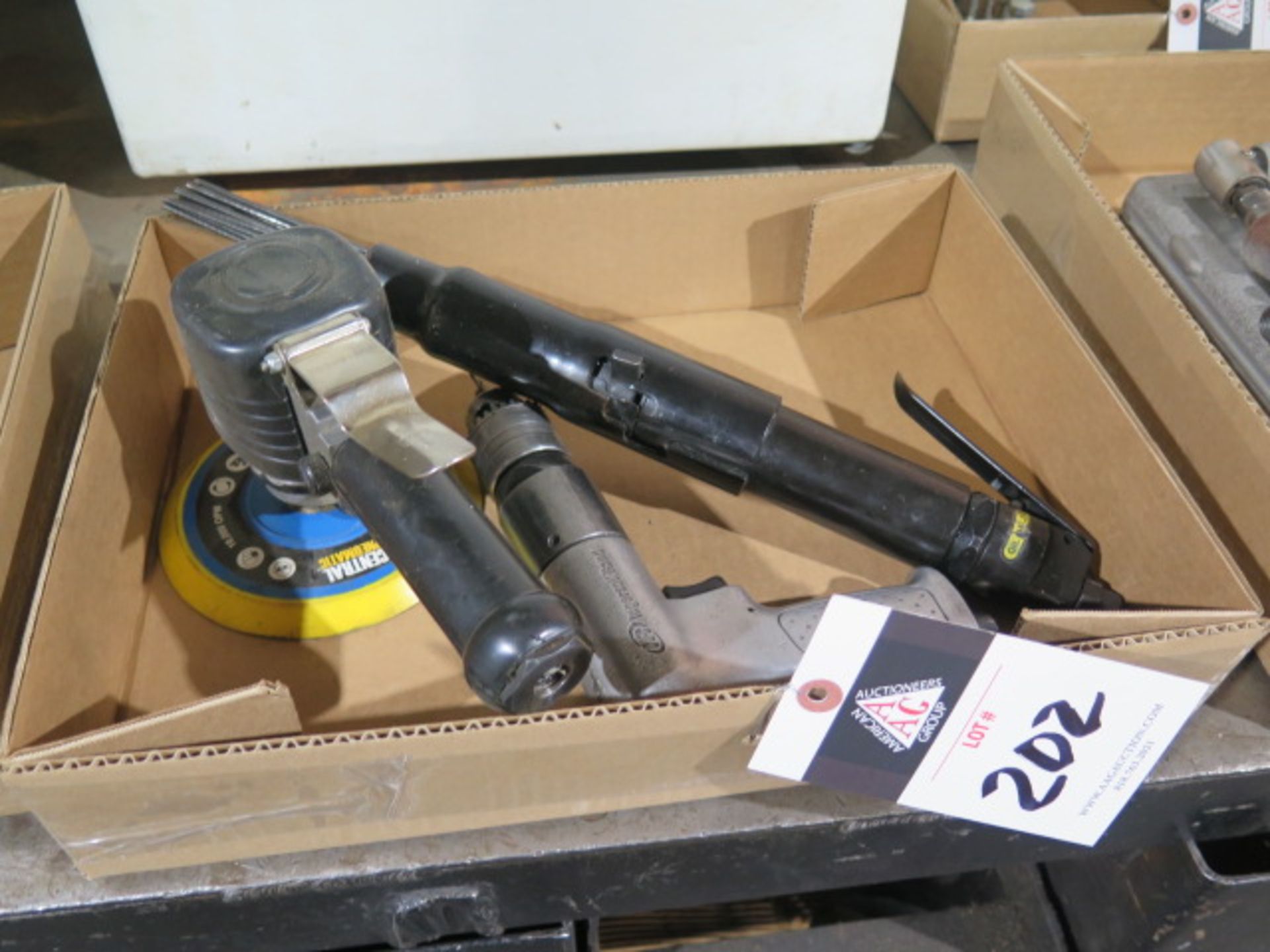 Pneumatic Orbital Sander, Drill and Scaler (SOLD AS-IS - NO WARRANTY)