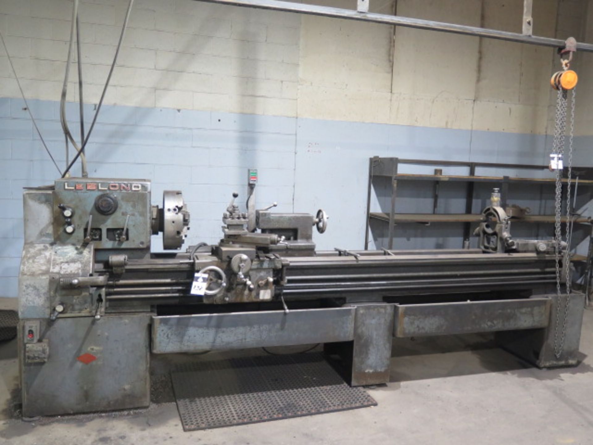 LeBlond 19” x 106” Lathe w/ 25-1000 Dial Change RPM, Inch Threading, Tailstock, (2) Steady Rests,