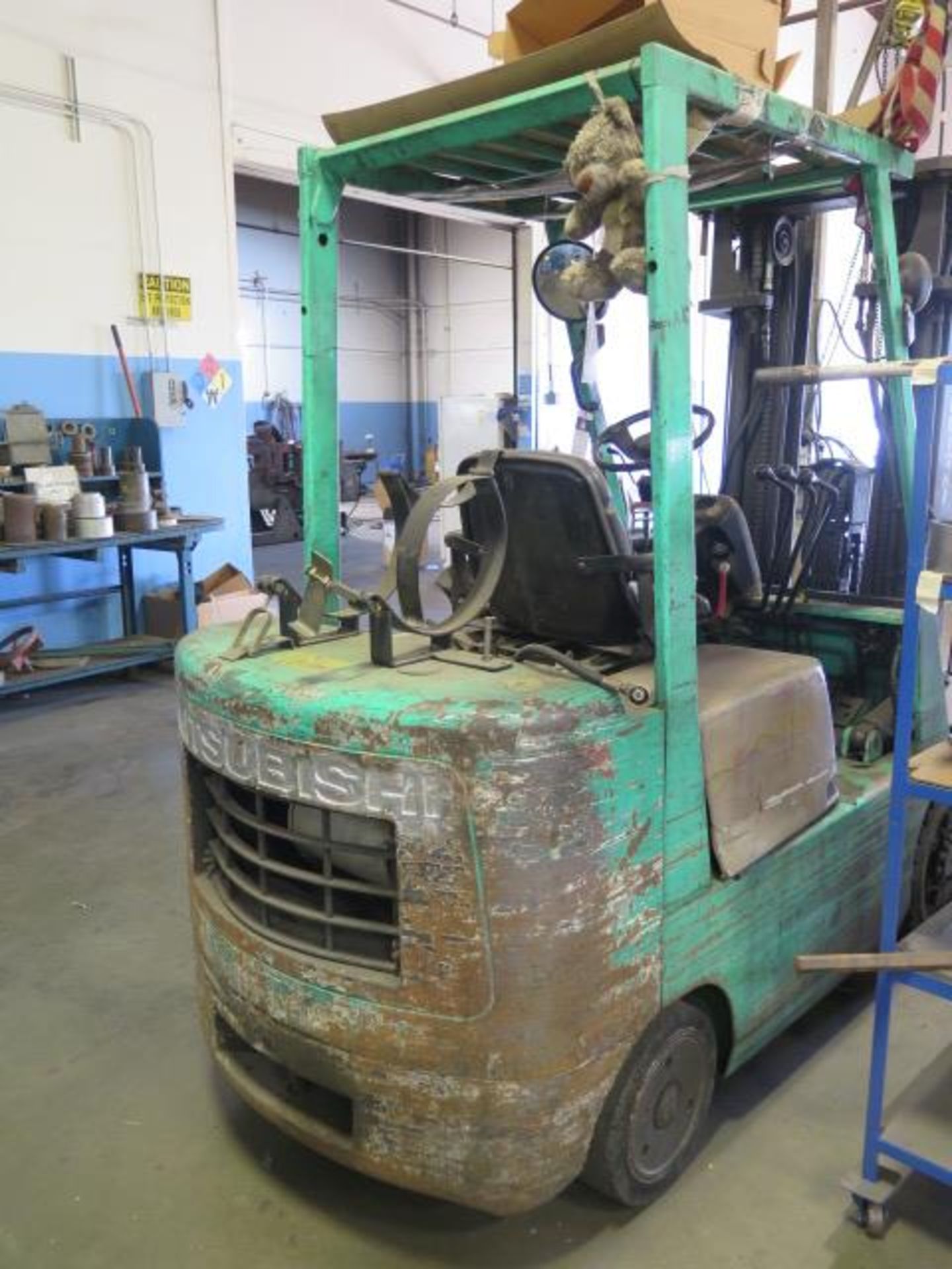 Mitsubishi FGC25 5000 Lb Cap LPG Forklift s/n AF82B-06249 w/ 3-Stage, 198" Lift Height, SOLD AS IS - Image 4 of 12