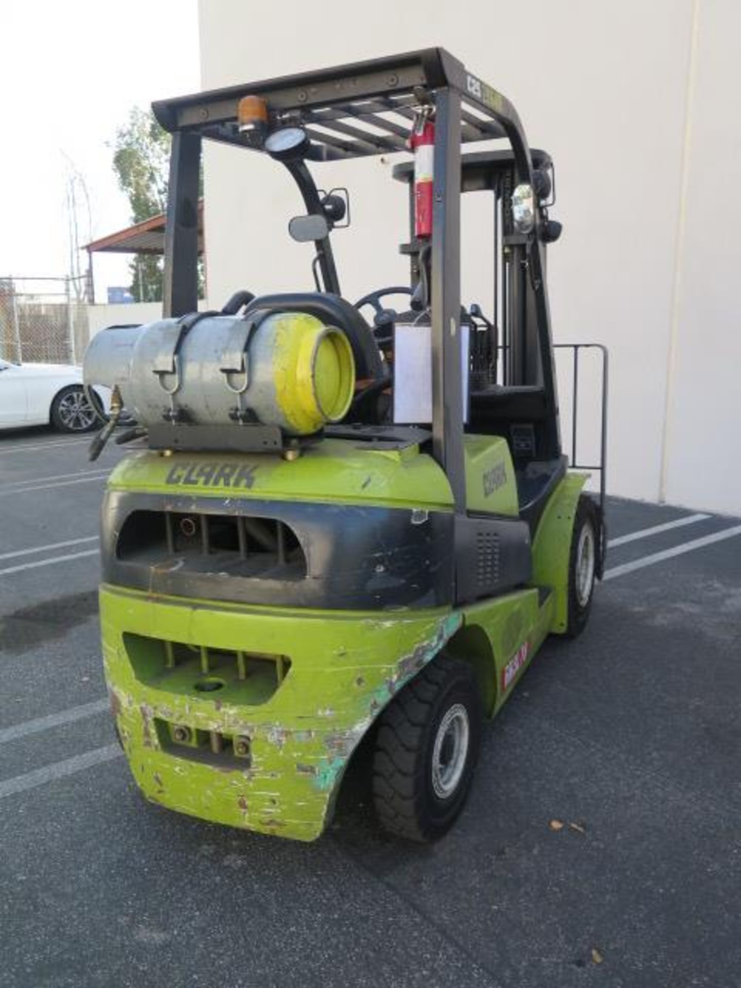 Clark C25 5000 Lb LPG Forklift s/n P-2321-0460-9862CNF w/ 3-Stage, 189" Lift, Side Shift, SOLD AS IS - Image 3 of 18