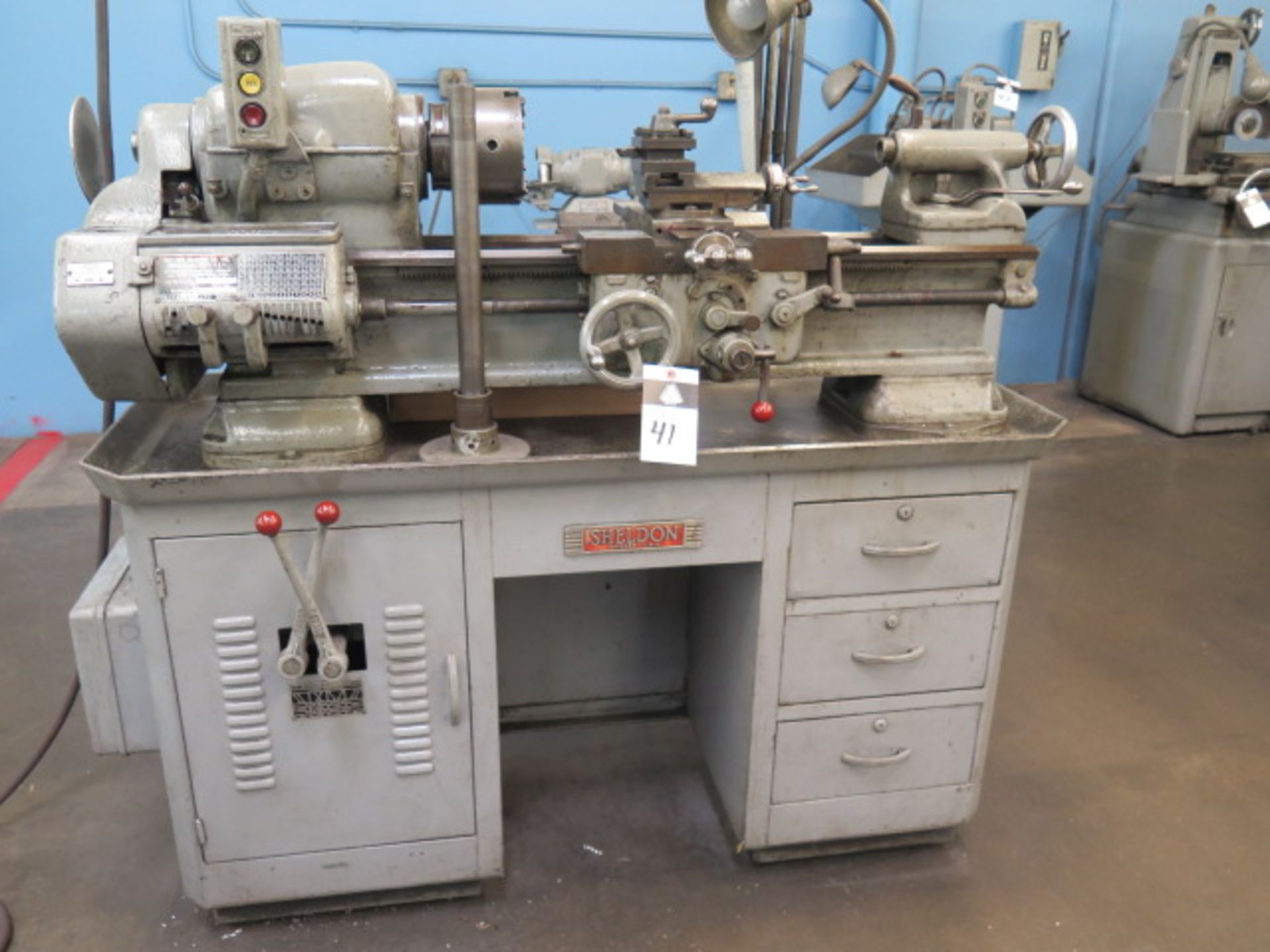 Sheldon US-46-B 11" x 24" Lathe s/n US27064 w/ 50-1200 RPM, Inch Threading, Tailstock, SOLD AS IS