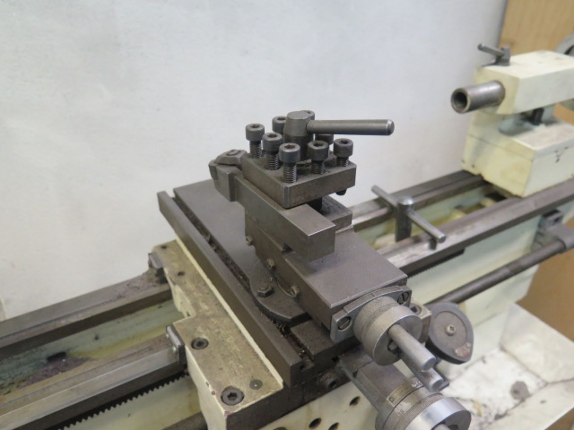 Jet BD-920N 9" x 20" Belt Drive Bench Lathe s/n 70201523 w/ 130-2000 RPM, Inch/mm Threading, - Image 6 of 9