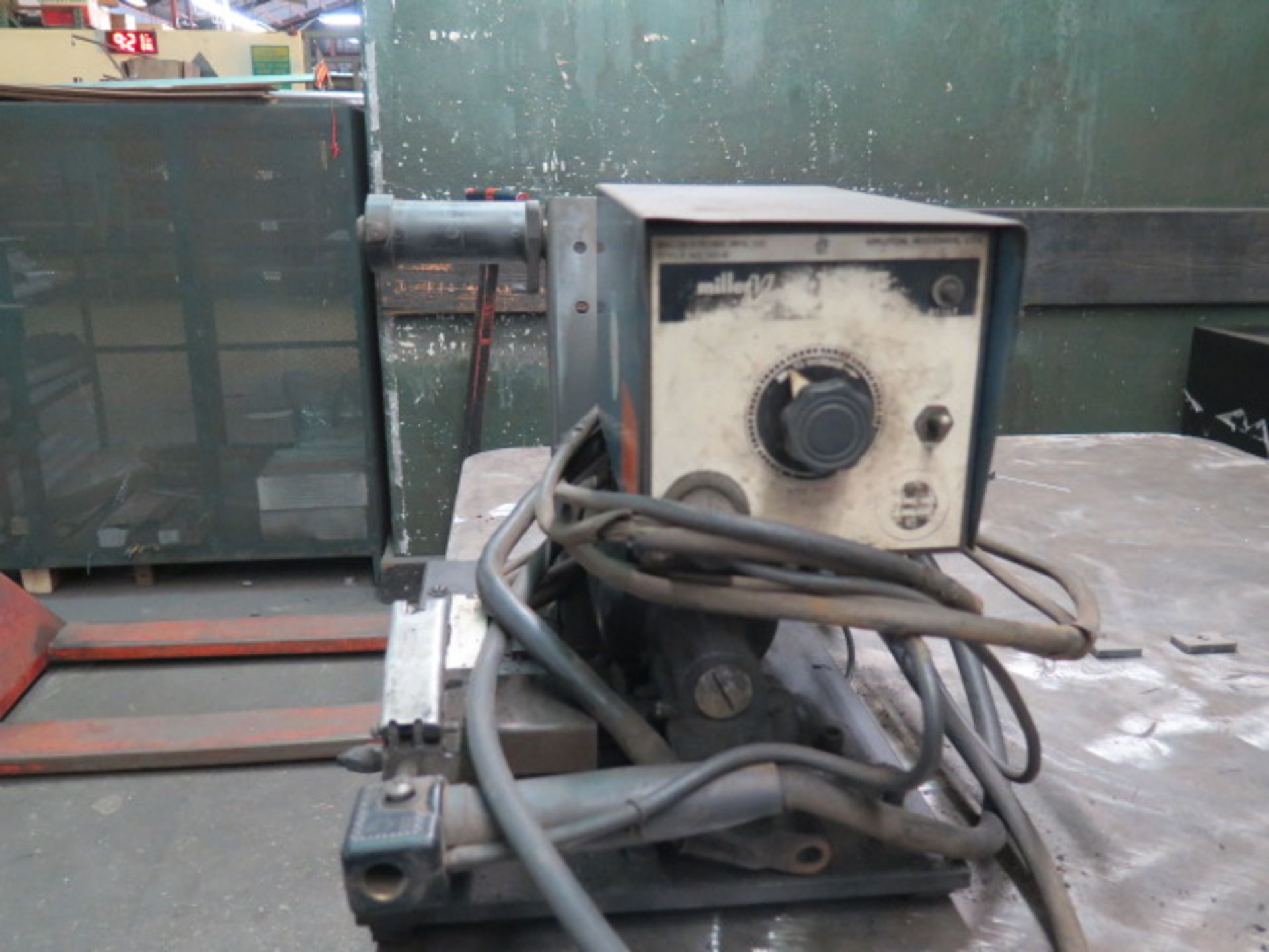 Miller HG-6 Wire Feeder (SOLD AS-IS - N0 WARRANTY) - Image 3 of 3