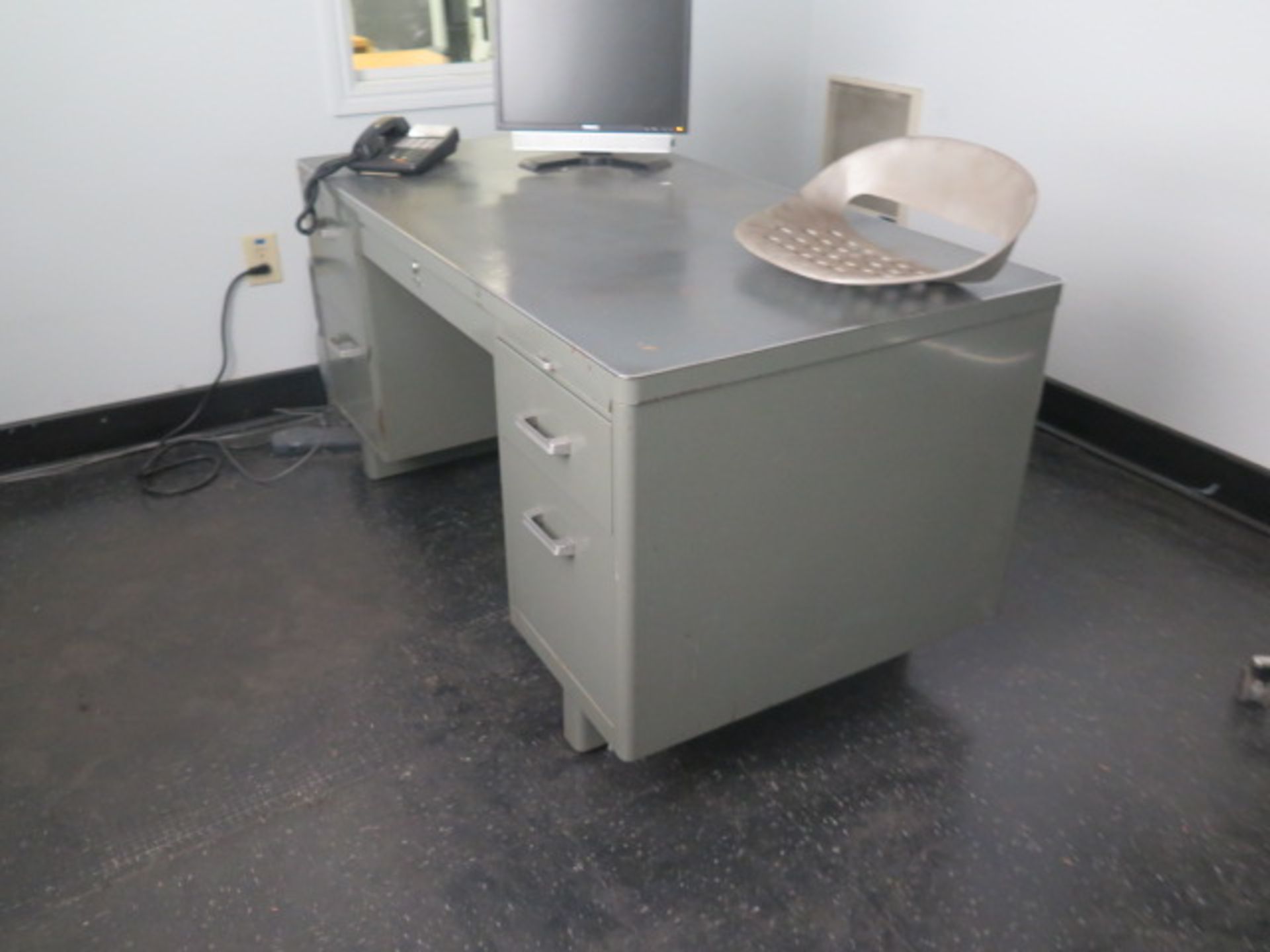 Office Furniture (3 Offices) (NO ELECTRONICS) (SOLD AS-IS - N0 WARRANTY) - Image 5 of 5