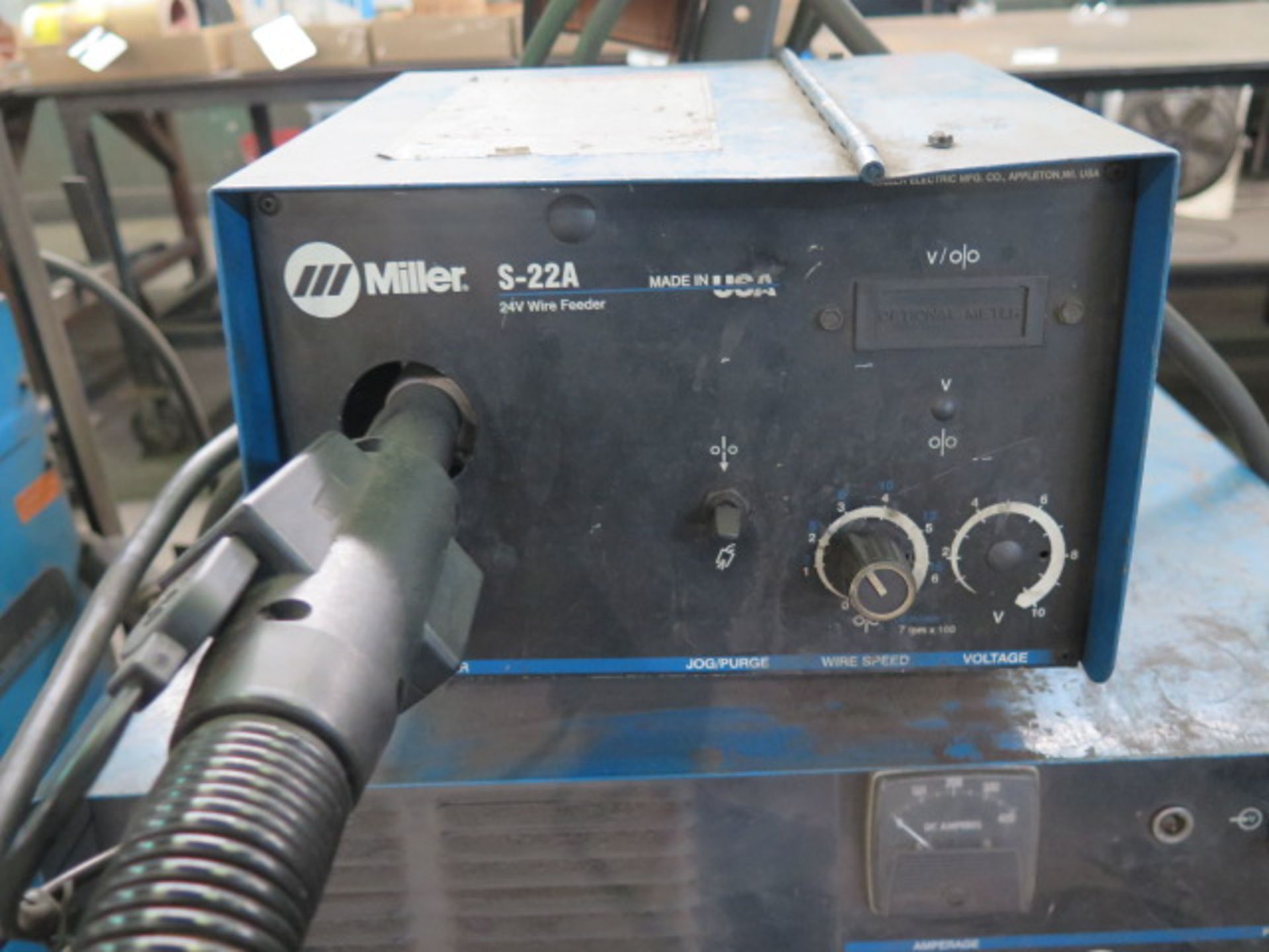 Miller CP-302 CV-DC Arc Welding Power Source s/n KG295846 w/ S-22A Wire Feeder (SOLD AS-IS - N0 - Image 4 of 6