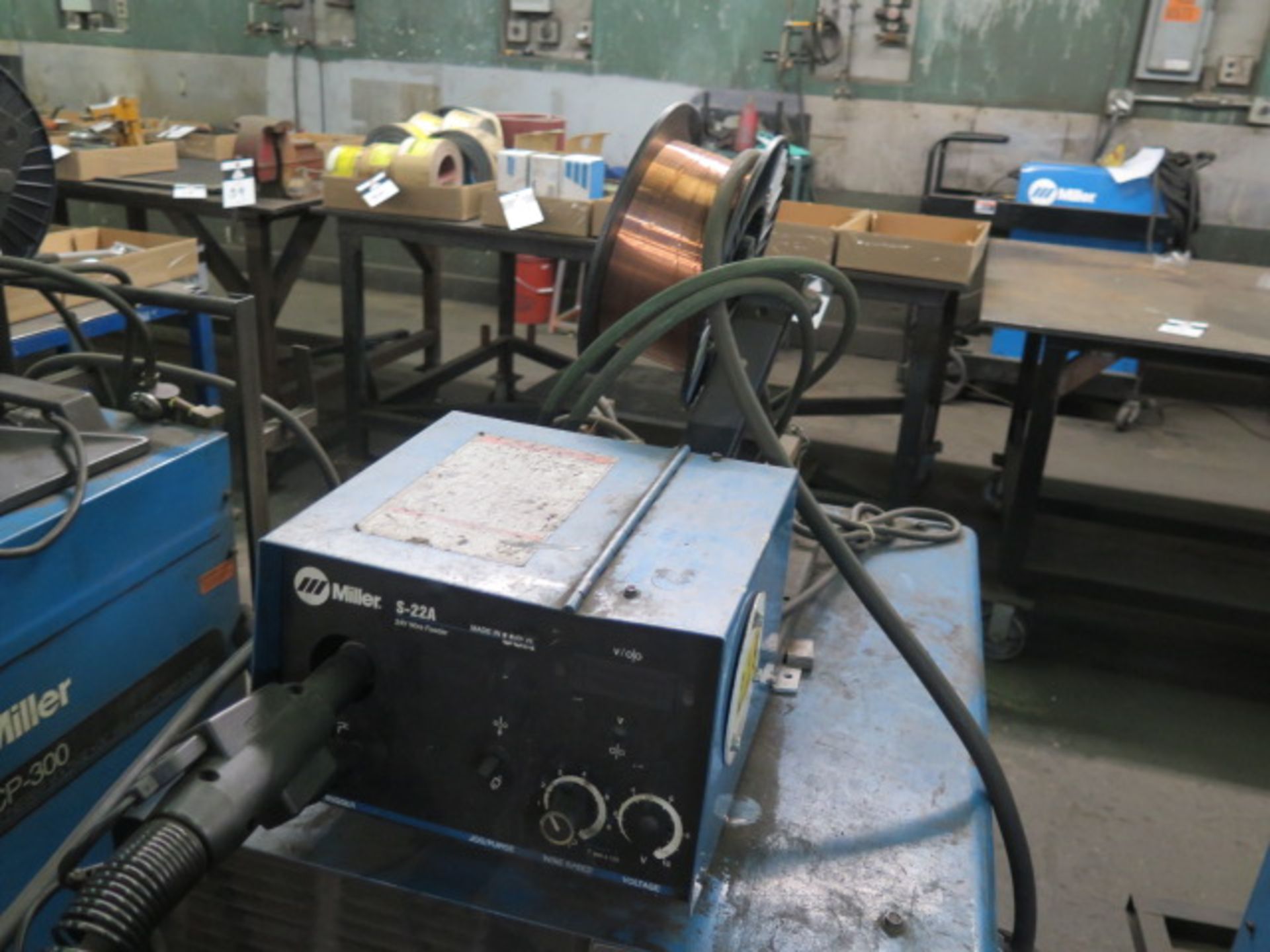 Miller CP-302 CV-DC Arc Welding Power Source s/n KG295846 w/ S-22A Wire Feeder (SOLD AS-IS - N0 - Image 3 of 6