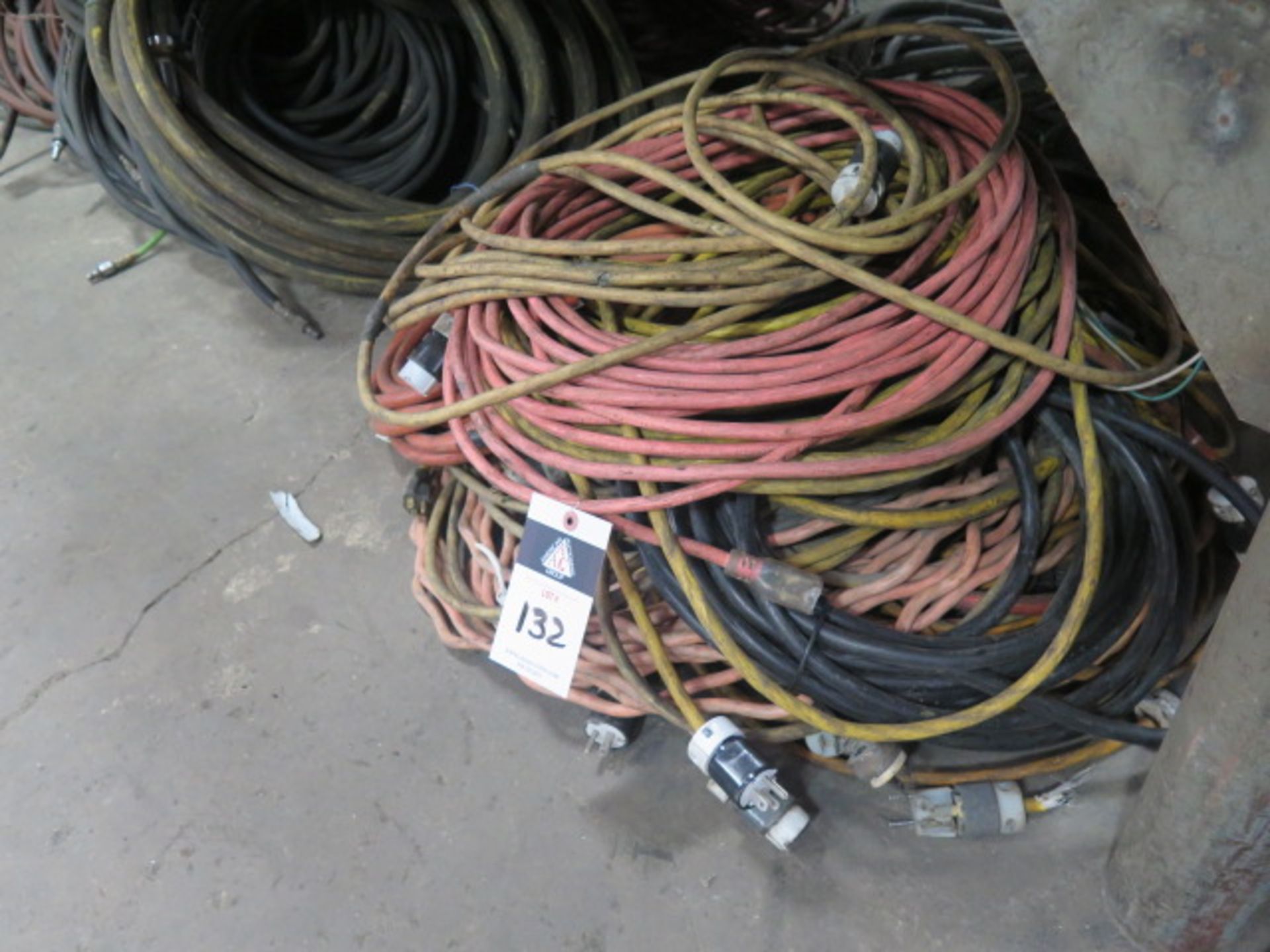 110 Volt Extension Cords (SOLD AS-IS - NO WARRANTY) - Image 3 of 4