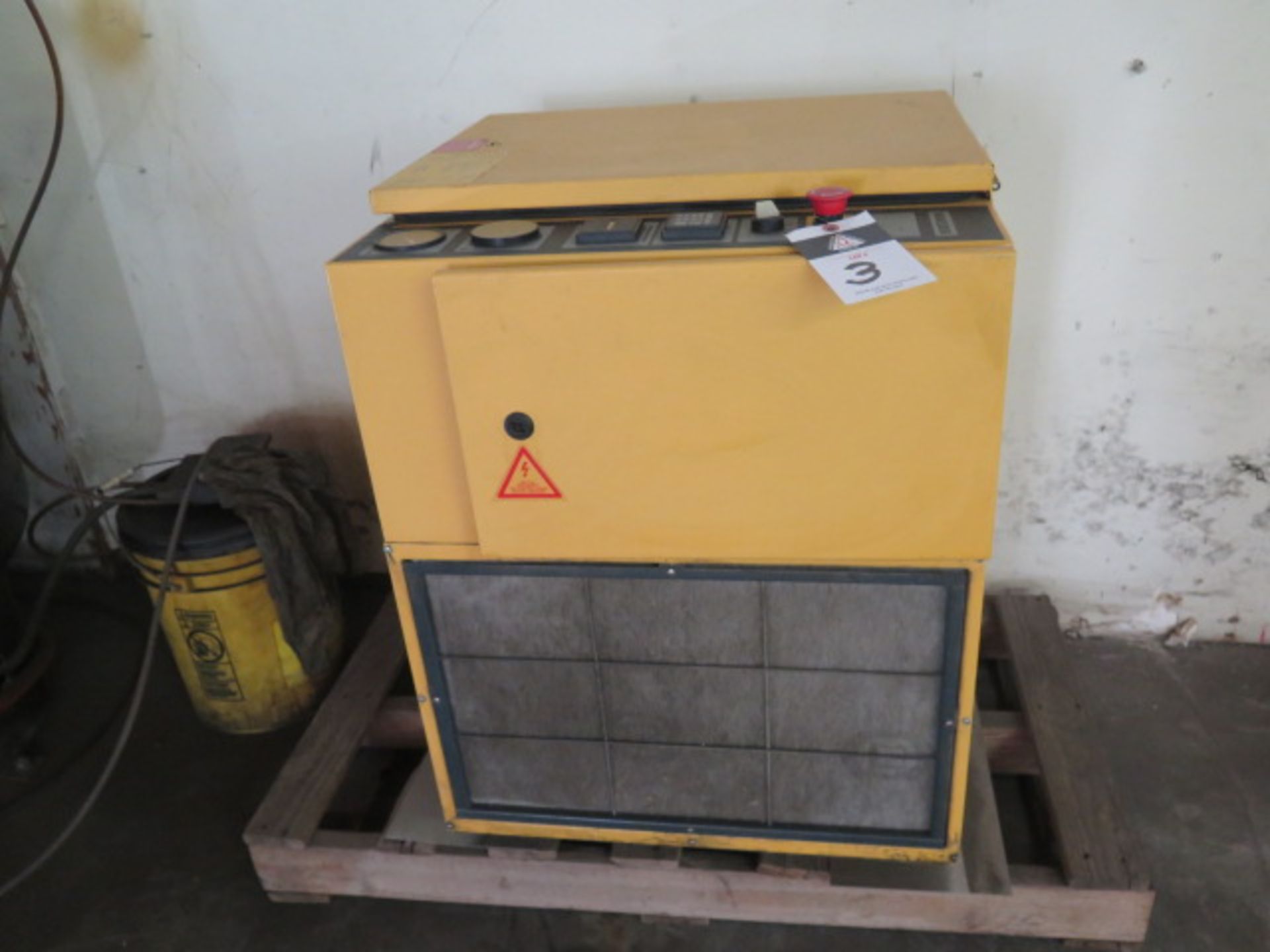 1996 Kaeser SM11 10Hp Rotary Air Compressor s/n 01114727 w/ 42 CFM @ 110 PSIG SOLD AS-IS