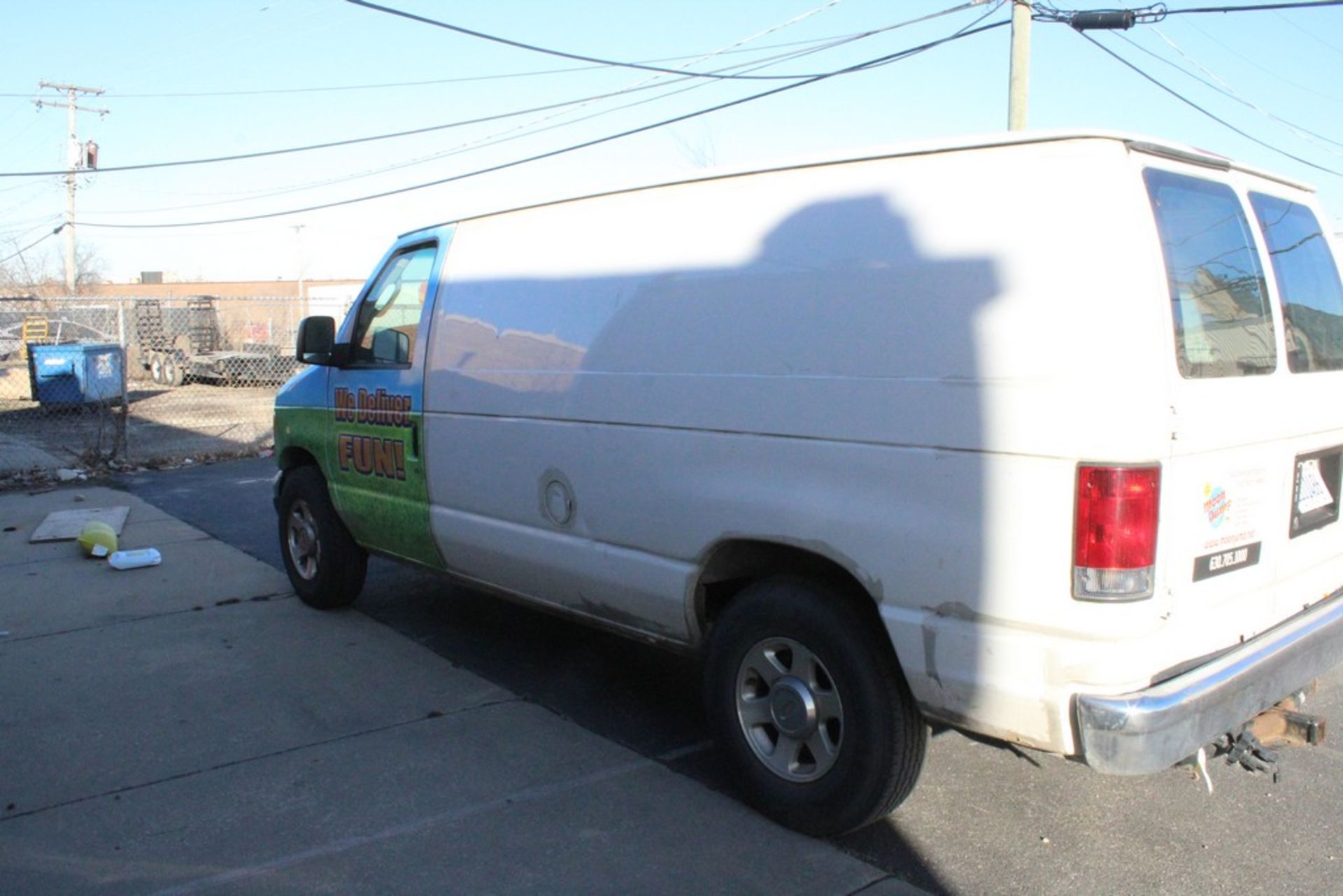 2006 FORD ECONOLINE E-150 CARGO VAN, 4.6L V8, VIN 1FTRE14W86DB10664, 116,568 MILES SHOWN ON - Bild 2 aus 10