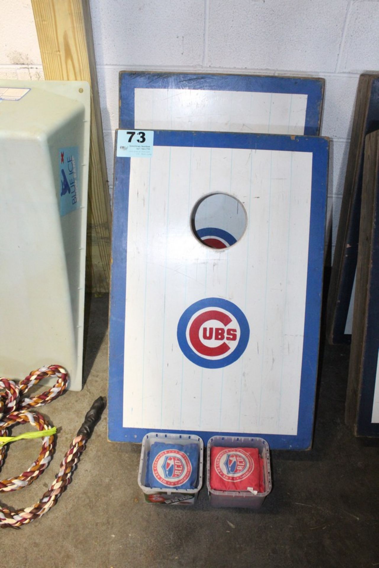 CUBS CORNHOLE SET WITH BAGS