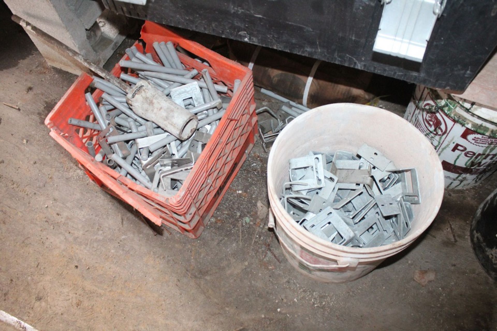 LARGE QTY OF WALL TIE HARDWARE IN BUCKETS AND MISC. IN BUCKETS - Image 2 of 2