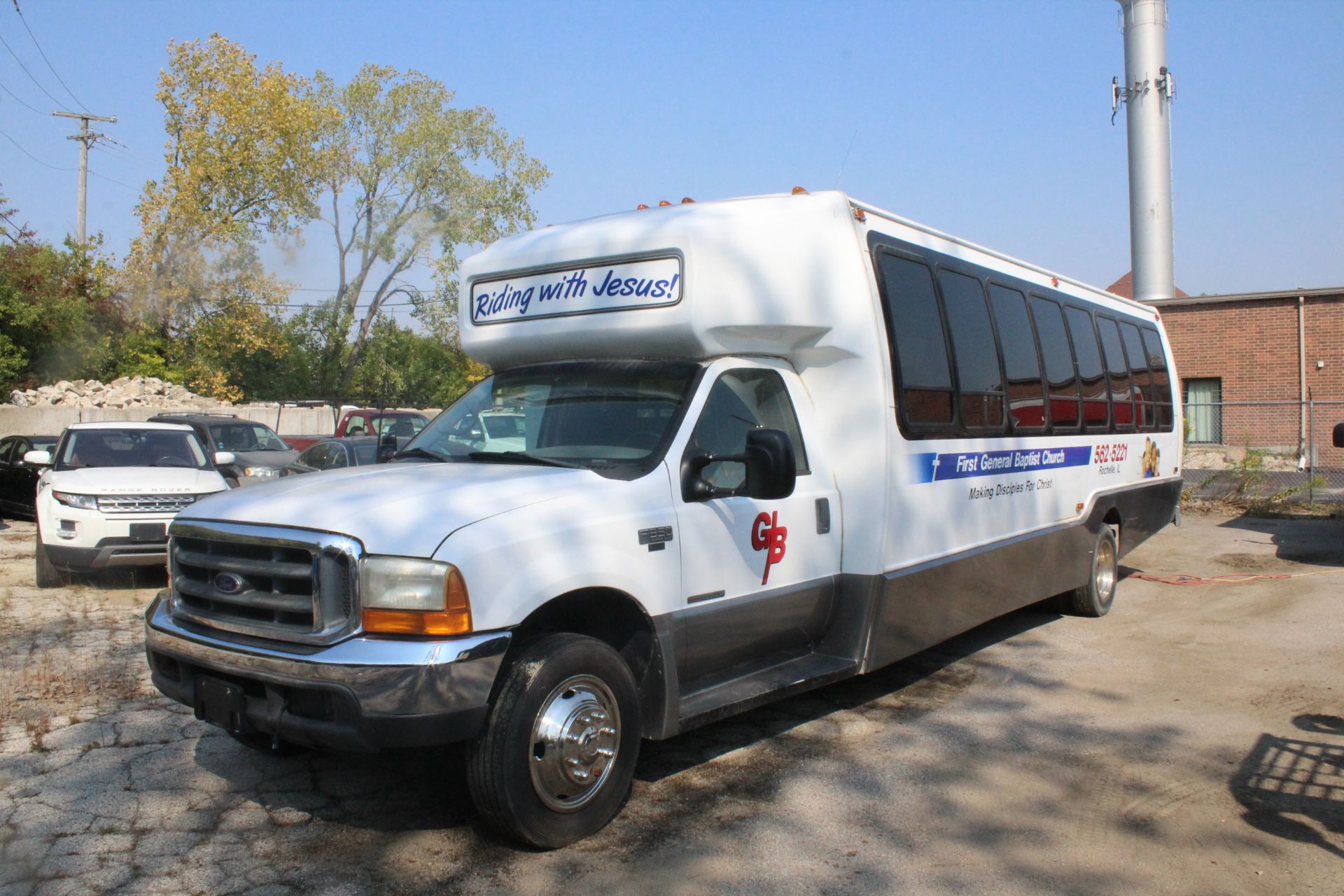 1999 FORD F-550 PASSENGER BUS, DIESEL, 7.3L V-8, VIN 1FDAF56F0XED99139, 182,235 MILES SHOWN ON