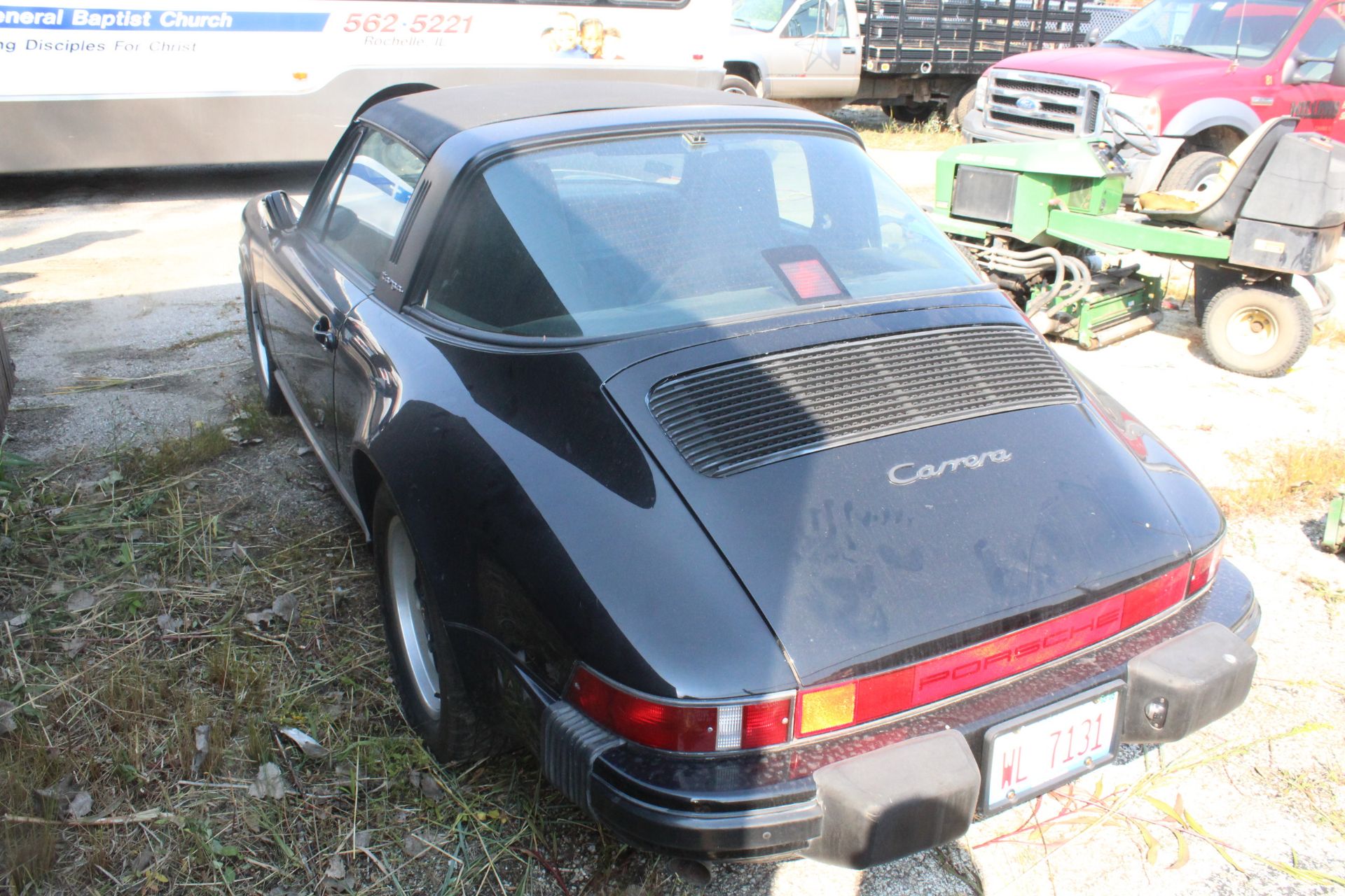 1987 PORSCHE 911 CARRERA, 3.2L H6, CONVERTIBLE, VIN WP0EB0915HS161844 (NOT CURRENTLY RUNNING AND CUR - Image 4 of 7