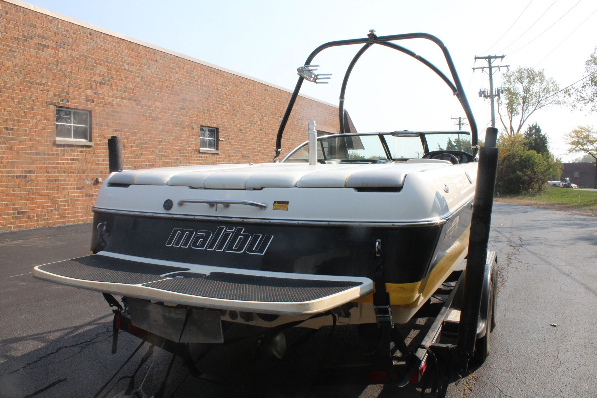 2003 MALIBU WAKESETTER MONSOOON 335, 23FT., HULL IDENTIFICATION MB2S1023J203, WITH 2002 EAGLE TRAIL - Image 4 of 12