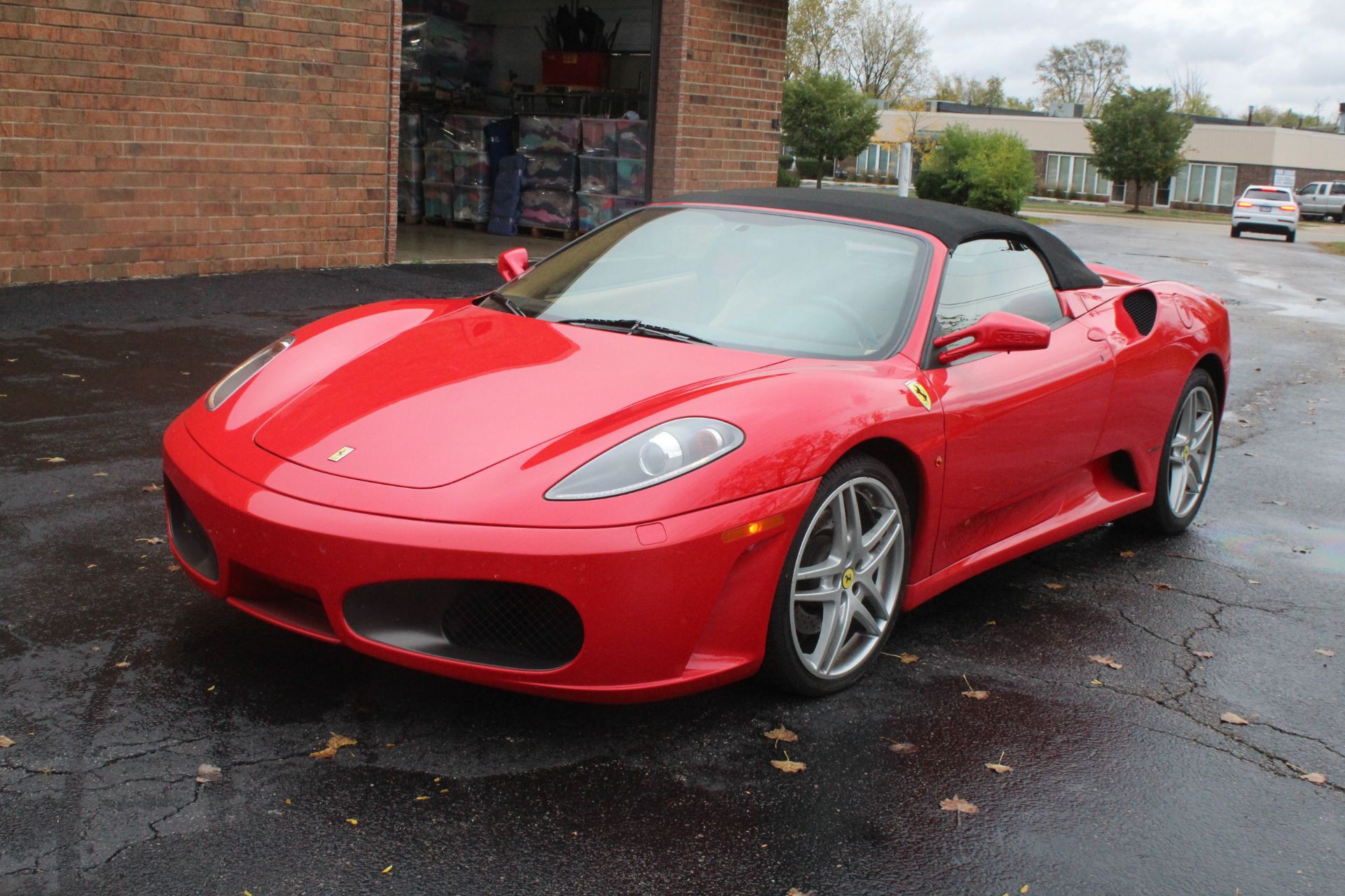 2007 FERRARI F430 SPIDER CONVERTIBLE, 4.3L V-8, AUTO. WITH PADDLE SHIFTERS, VIN ZFFEW59A470155563, - Image 3 of 19