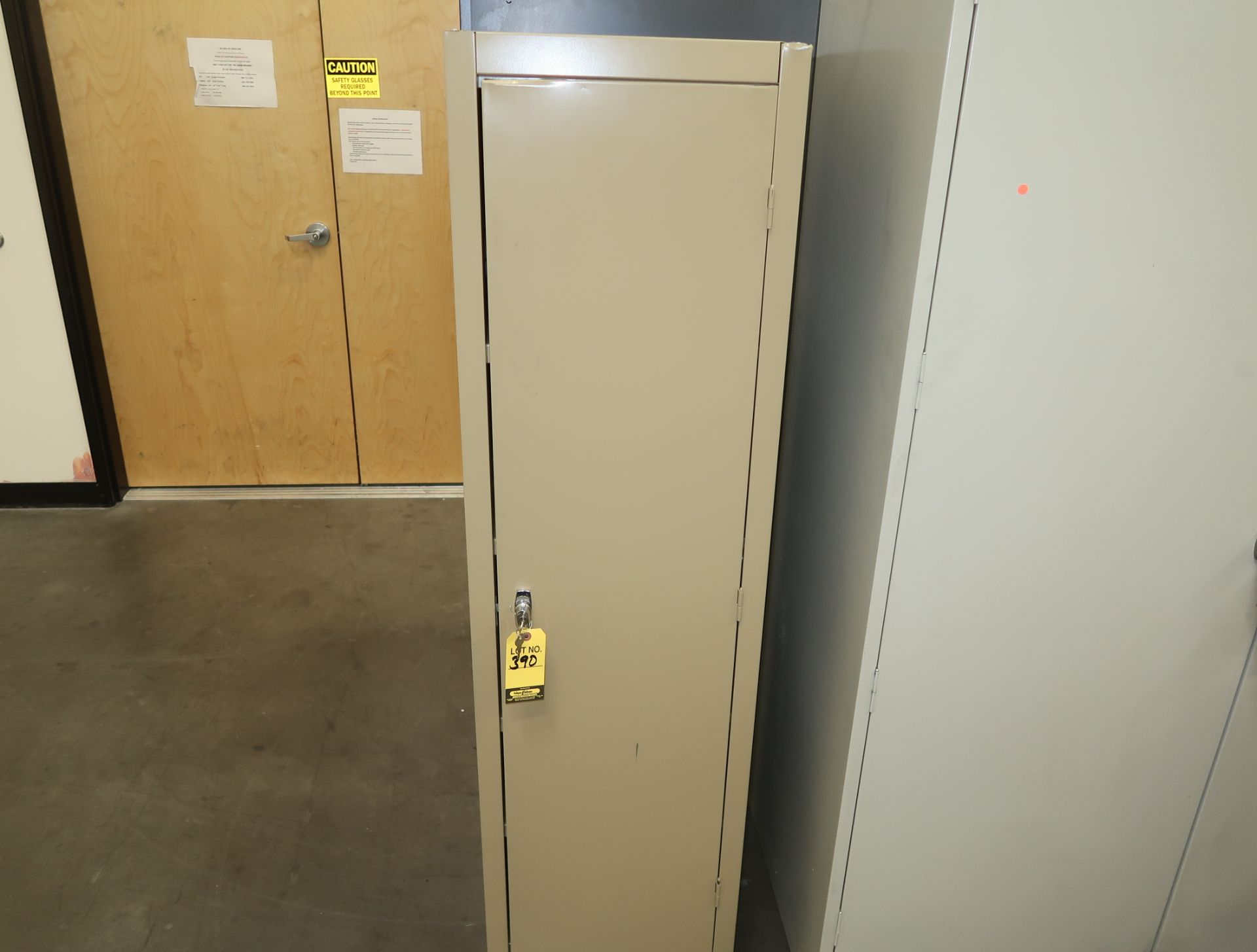 SINGLE DOOR SUPPLY CABINET