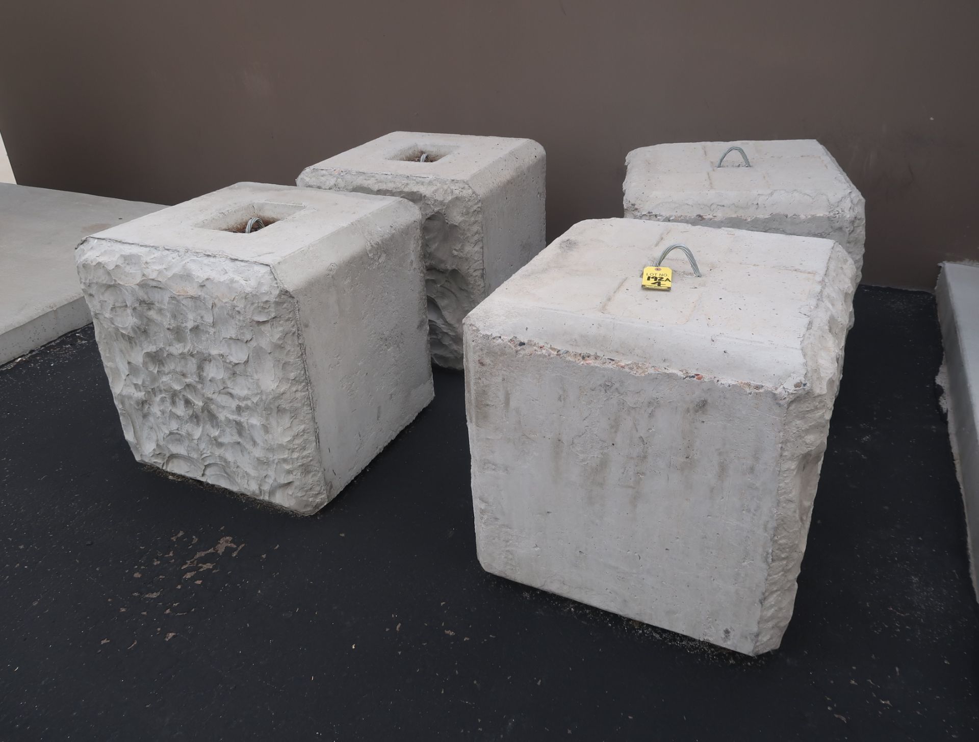 LOT (4) CONCRETE BLOCKS (TIE DOWN BLOCKS) - Image 3 of 3