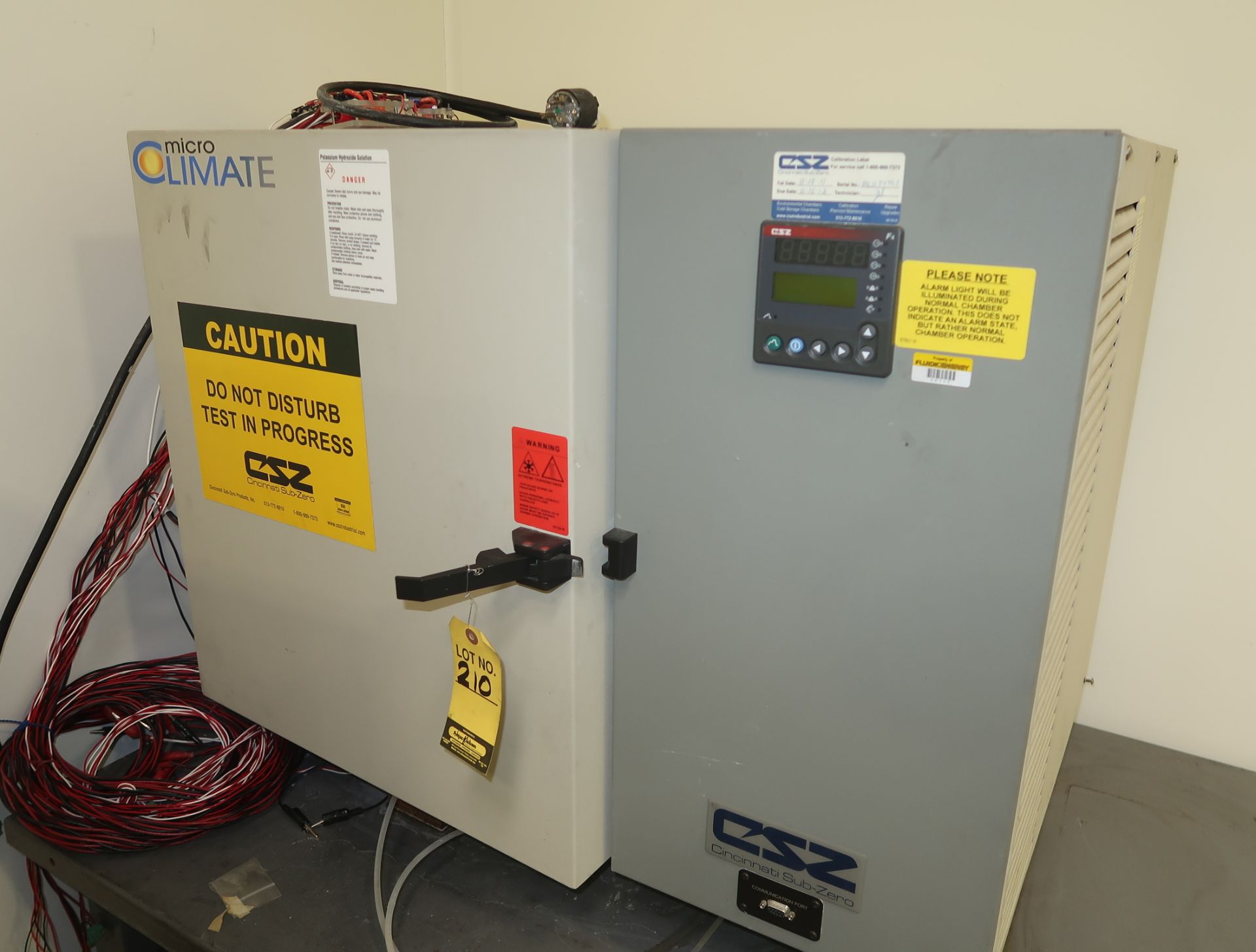 CSZ MICRO CLIMATE ENVIRONMENTAL CHAMBER, SN. MC1134753