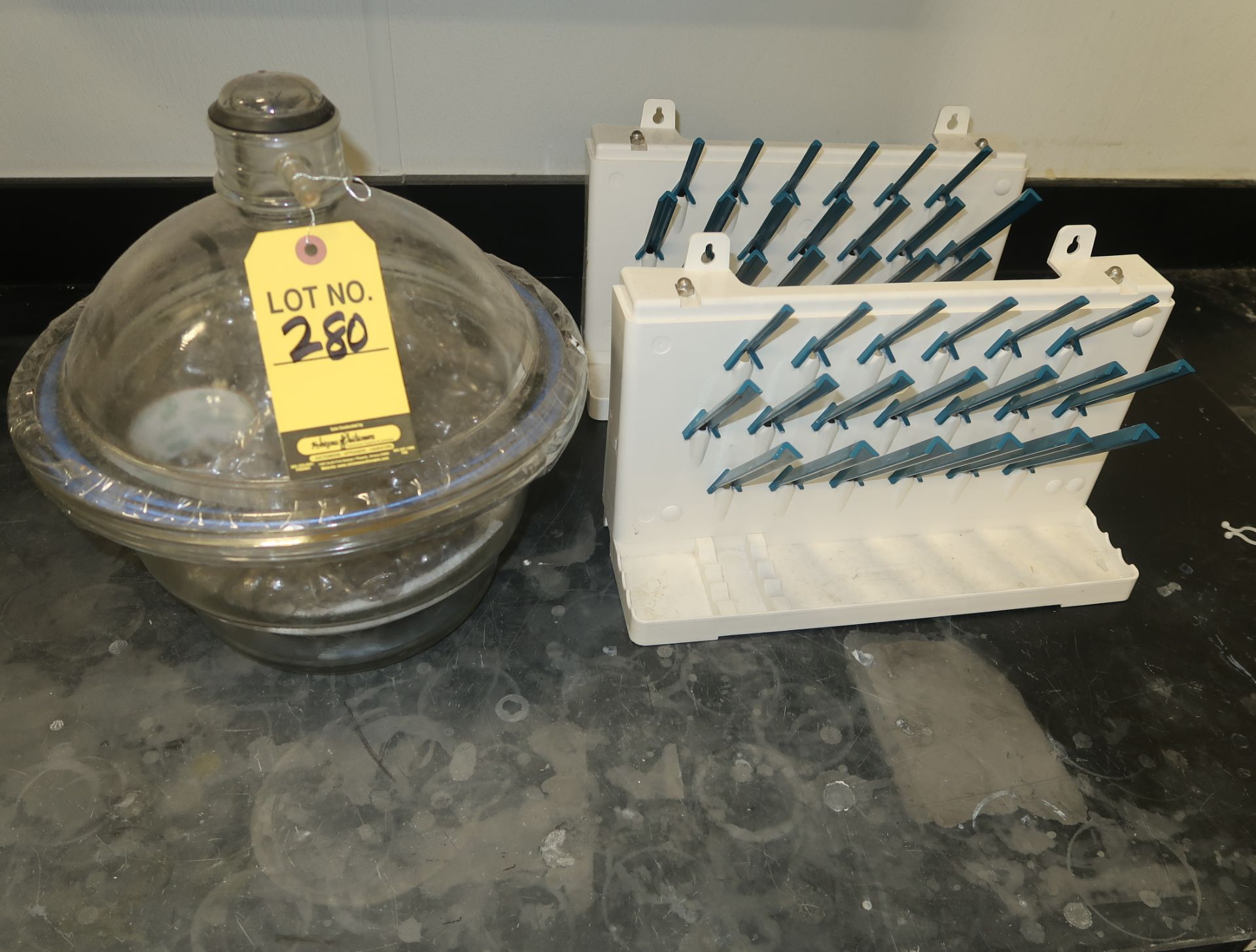 LOT LAB GLASS & PIPETTE STAND