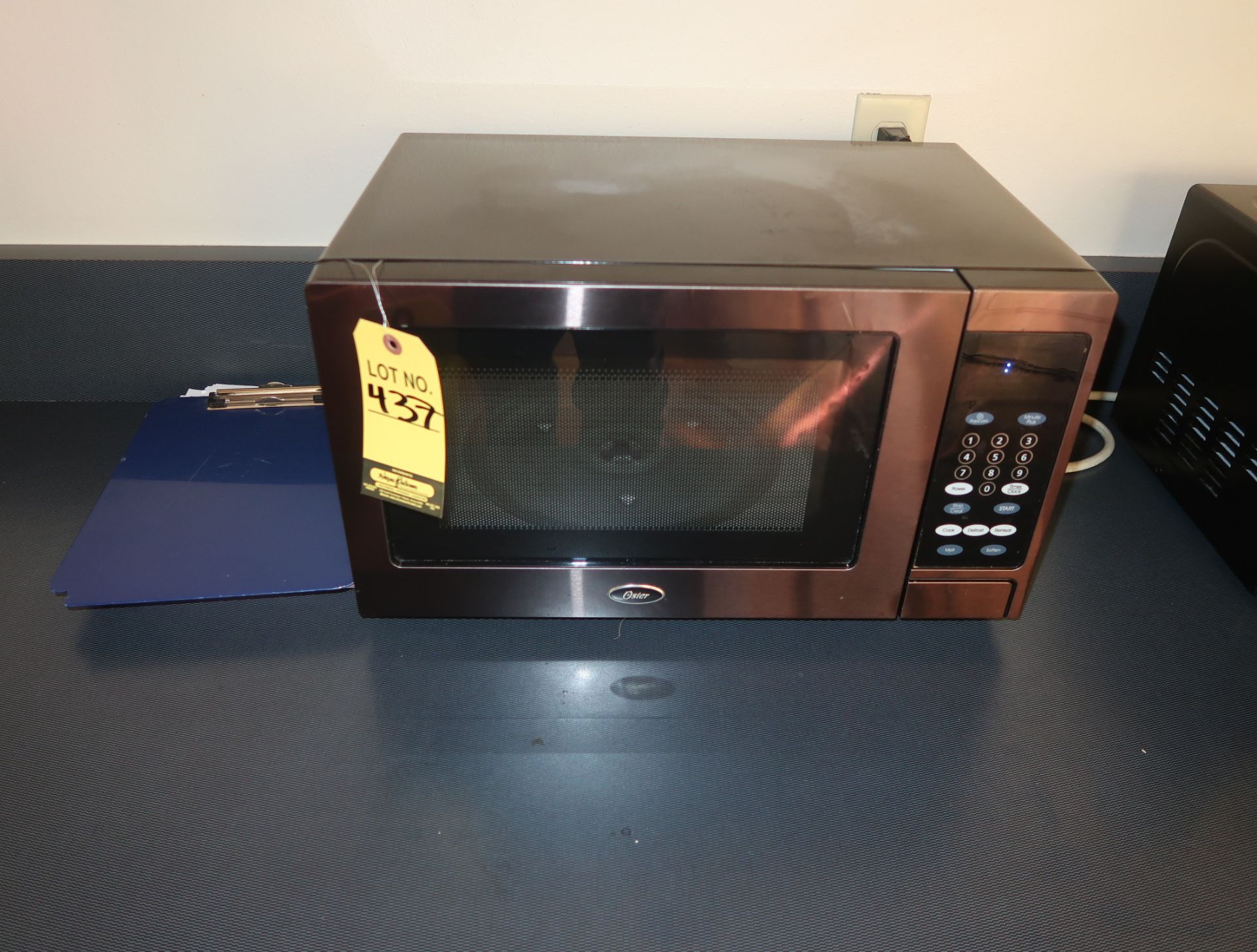 OSTER MICROWAVE