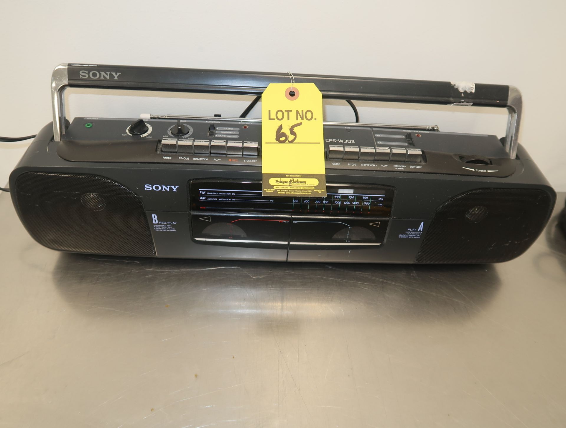 SONY PORTABLE RADIO