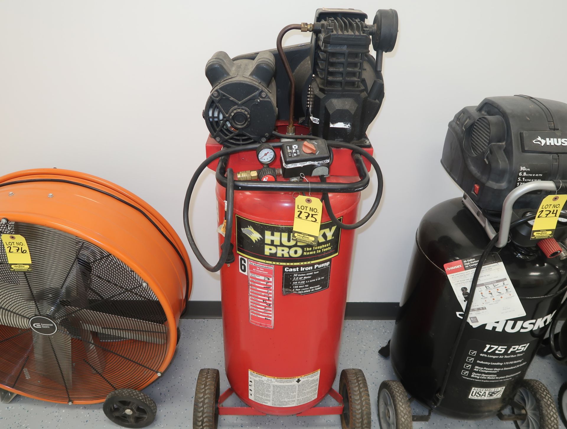 HUSKY 30GAL 2HP AIR COMPRESSOR