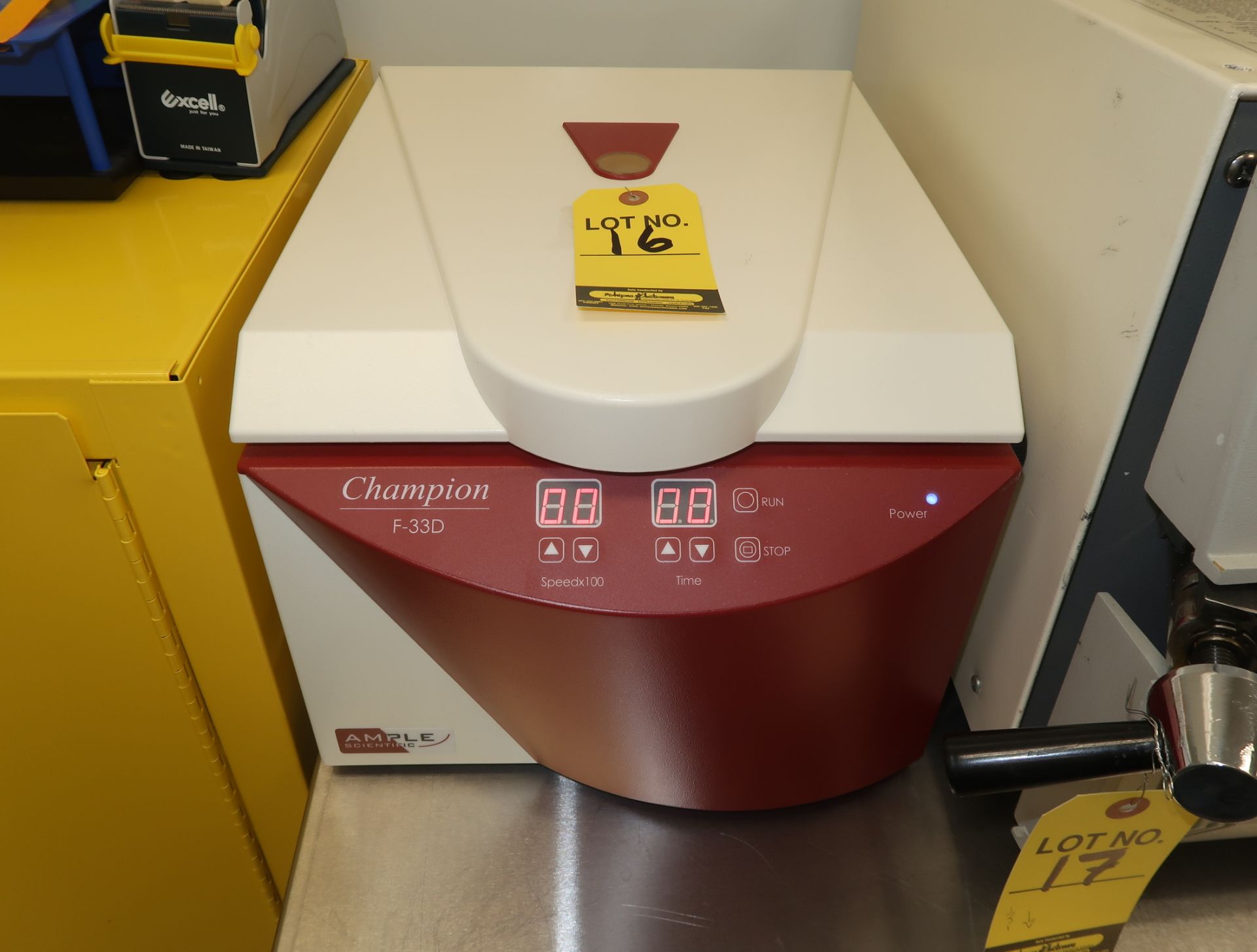 AMPLE SCIENTIFIC CHAMPION F-33D CENTRIFUGE