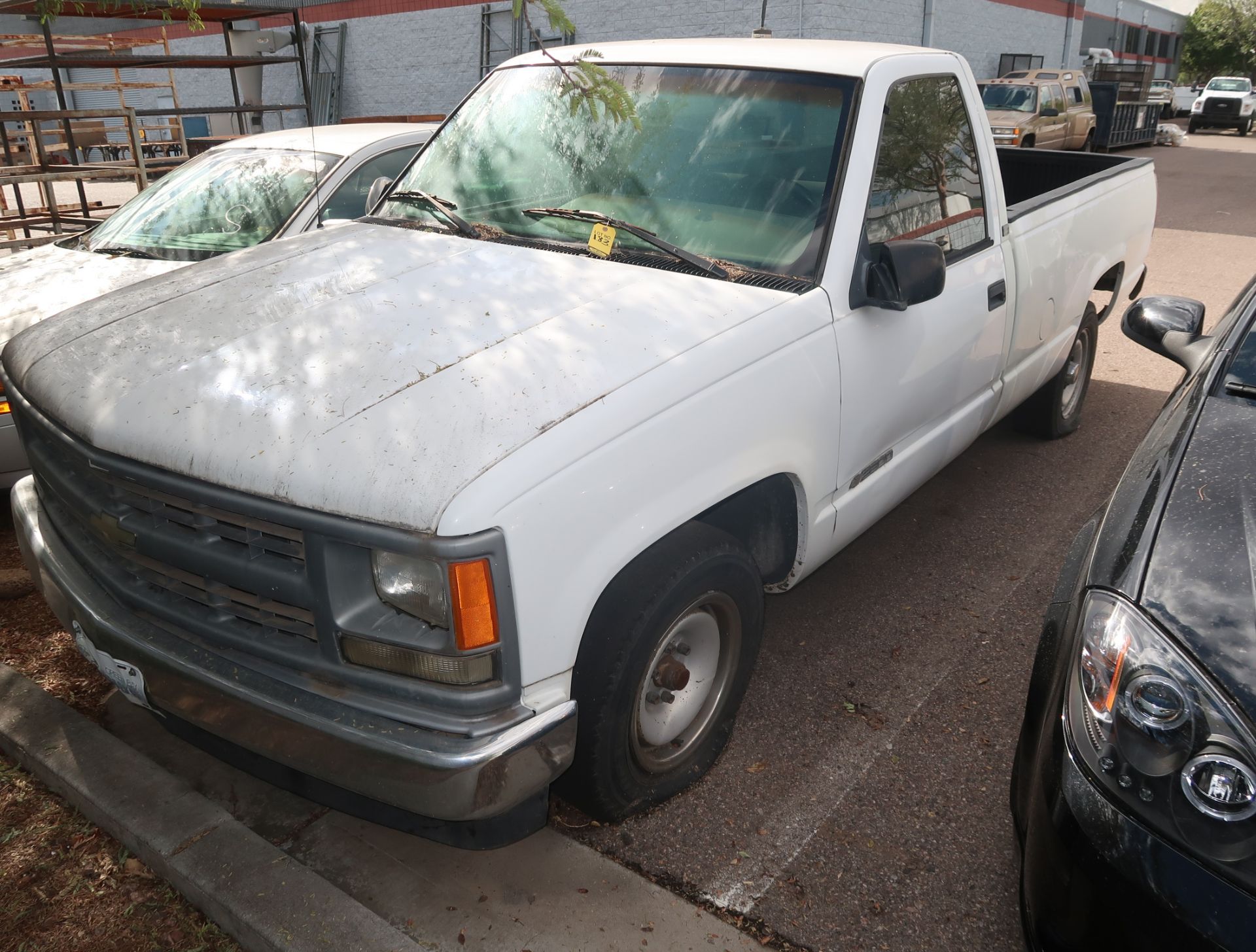 1996 CHEVY 2500 PICKUP TRUCK 220,360 MI. VIN 1GCFC2AM5T2215268