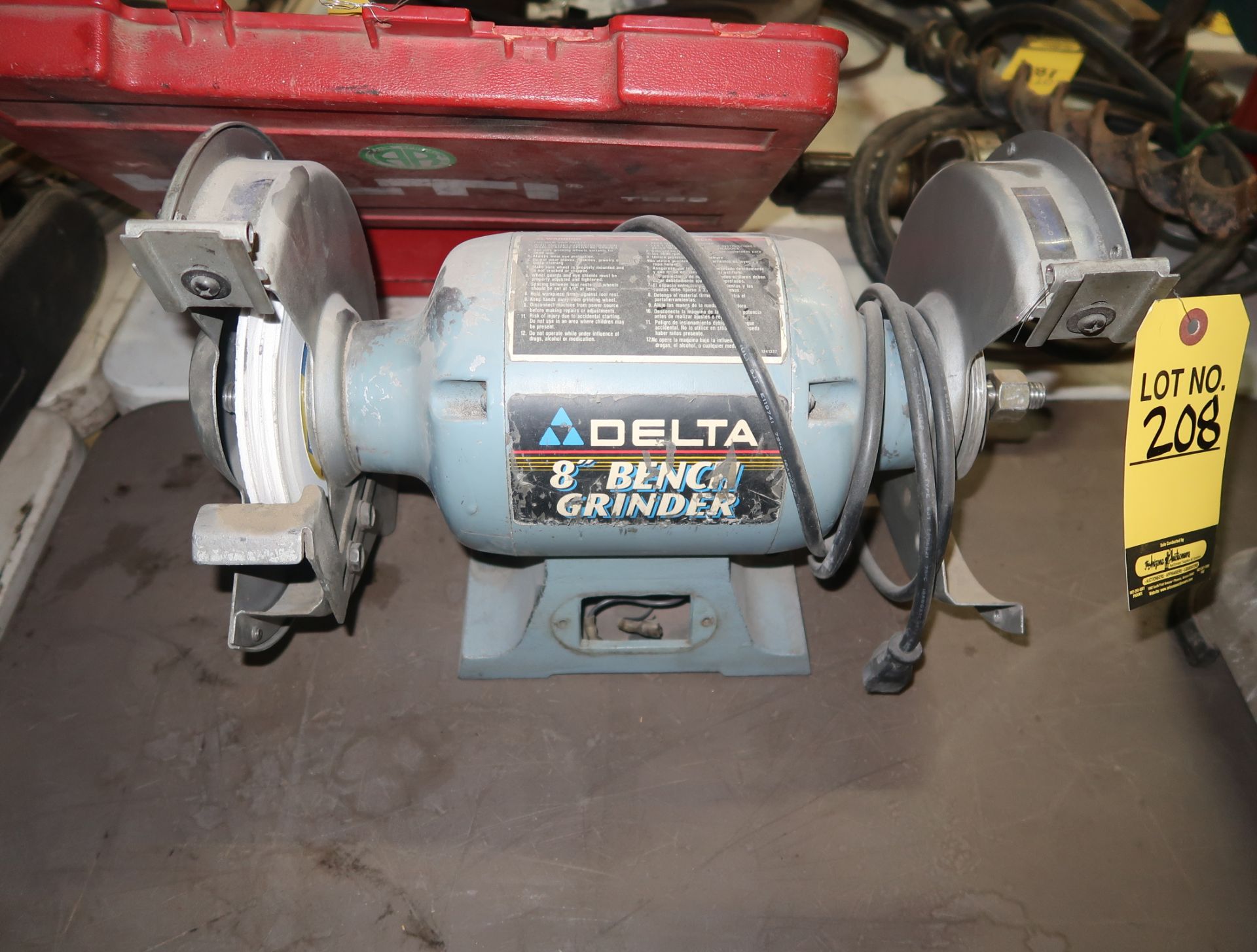 DELTA 8" BENCH GRINDER