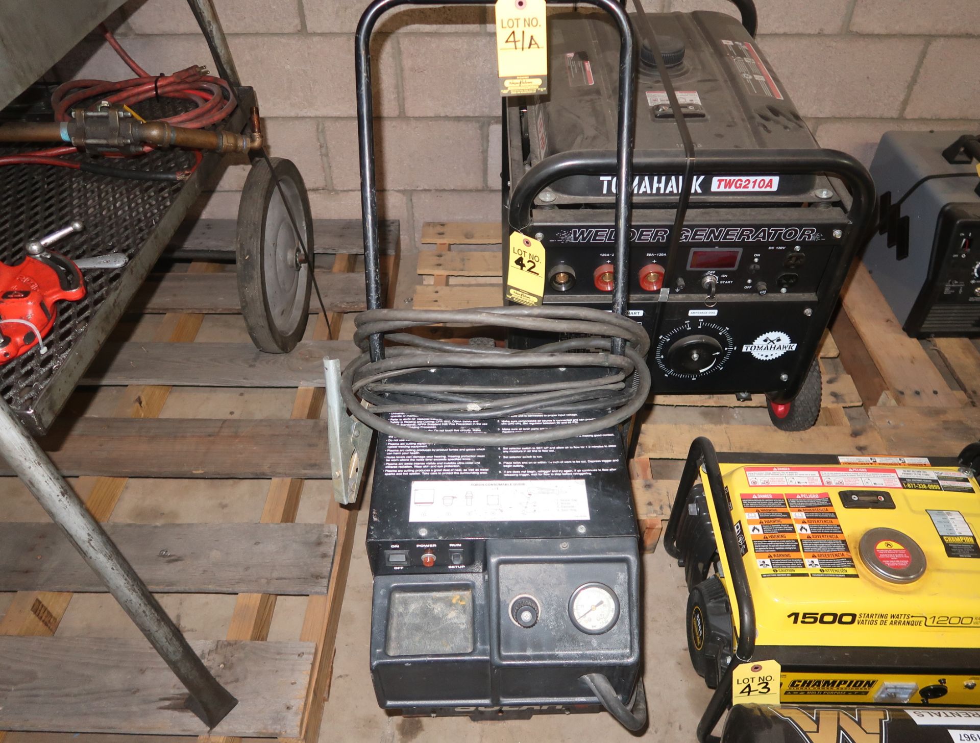 SOLAR 20AMP PLASMA CUTTER MDL. 2020 SN. C965136