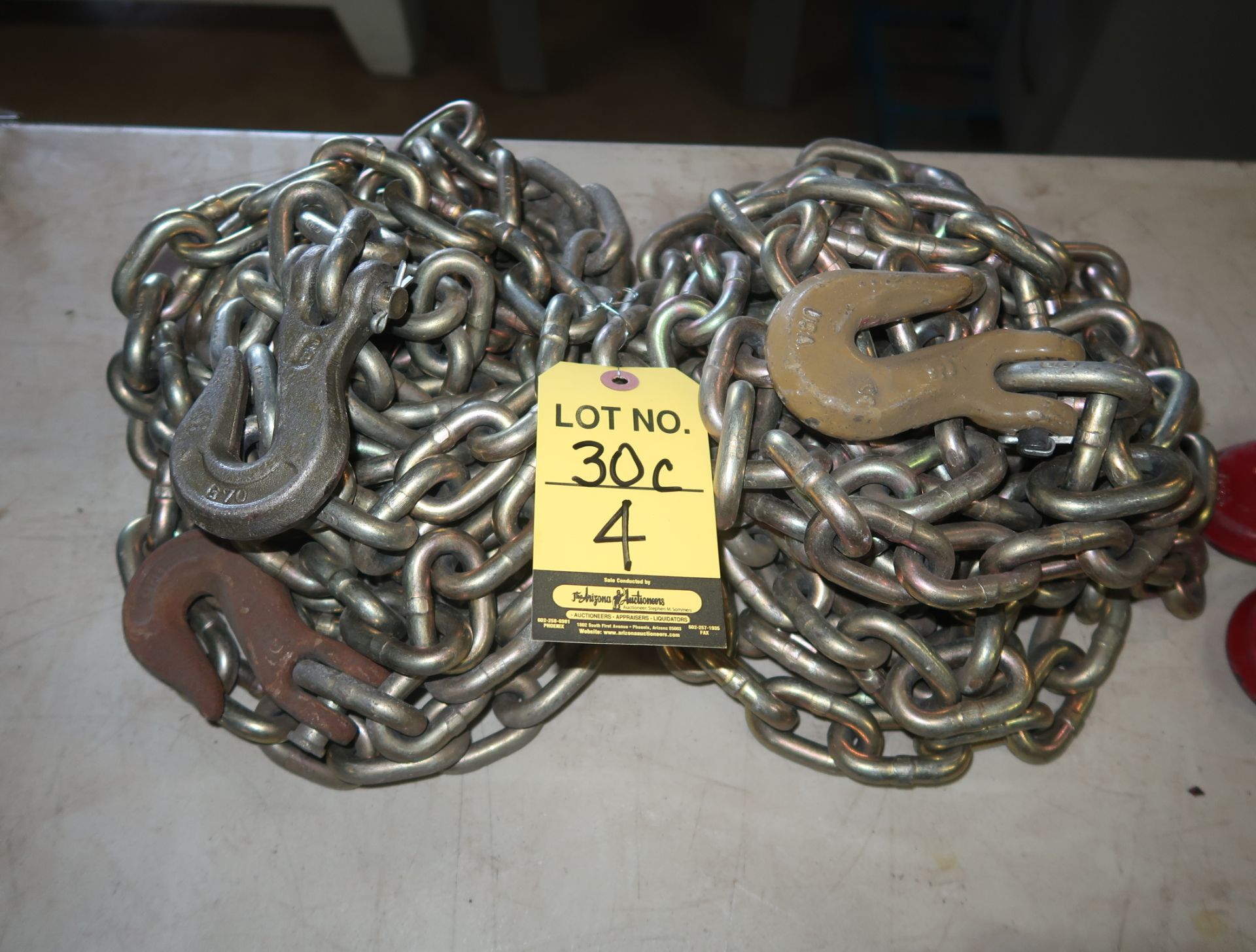 10' HIGH TENSILE CHAIN W/HOOKS