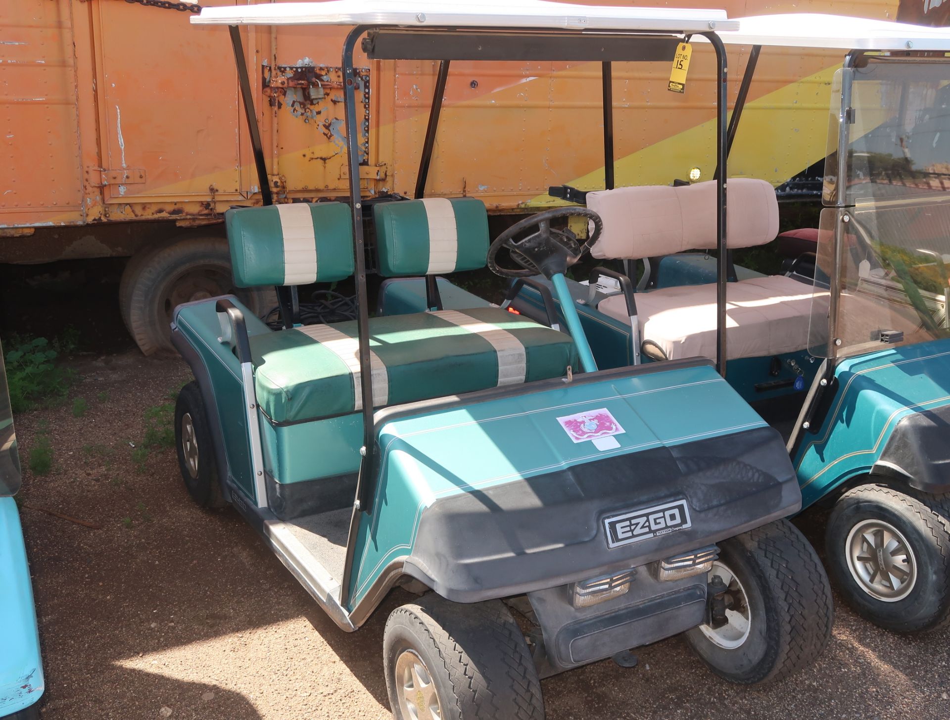 1994 EZ-GO GOLF CART W/CHARGER